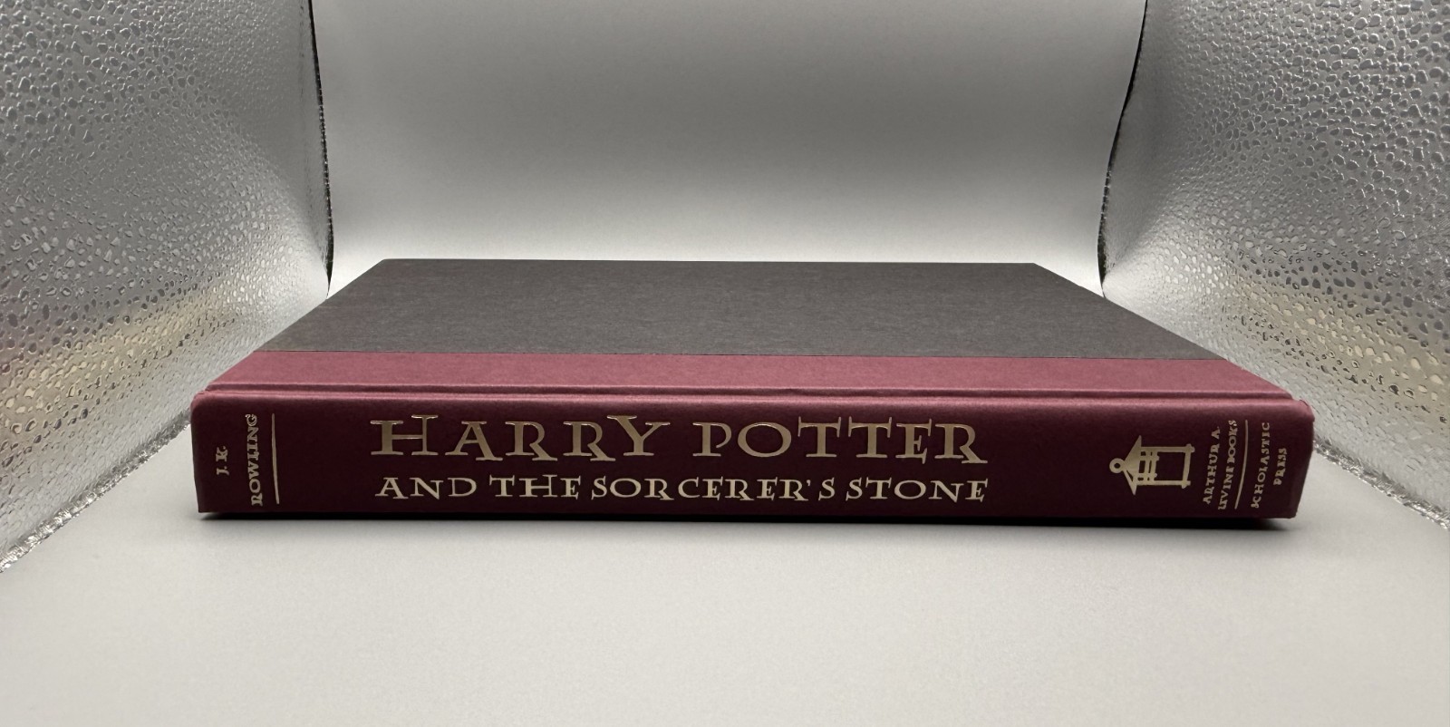 Harry Potter Sorcerer’s Stone 1st American Edition 1st Printing HC DJ