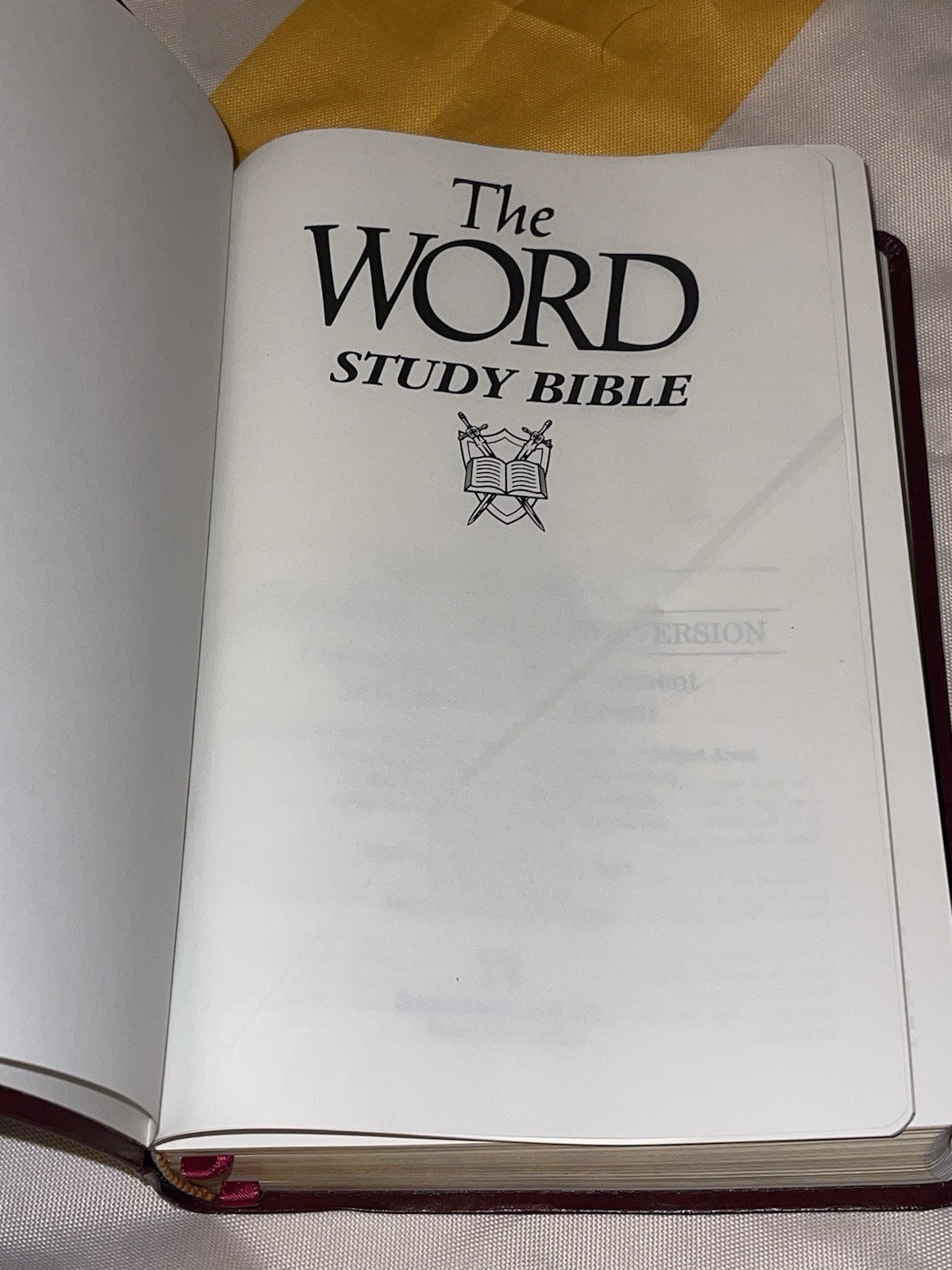 RARE The Word Study Bible/ KJV/ Red Letter/ Concordance: Harrison House, 1990