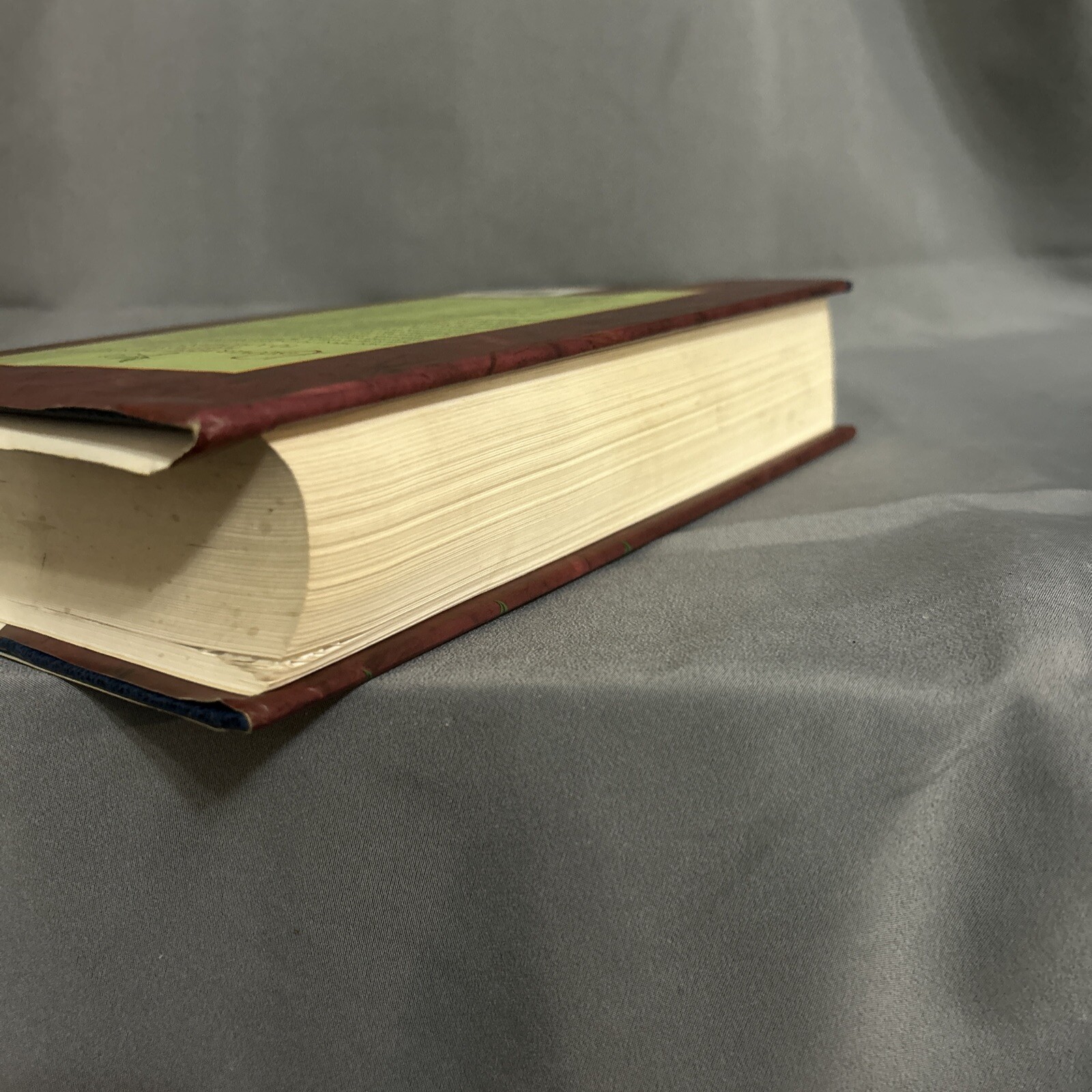 Woman’s Study Bible NKJV Opening the Word of God to Women by Thomas Nelson 922