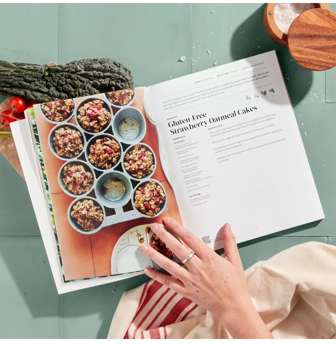 Healthy Living Made Easy Cookbook Thrive Market 60+ Recipes 30 min or less NEW