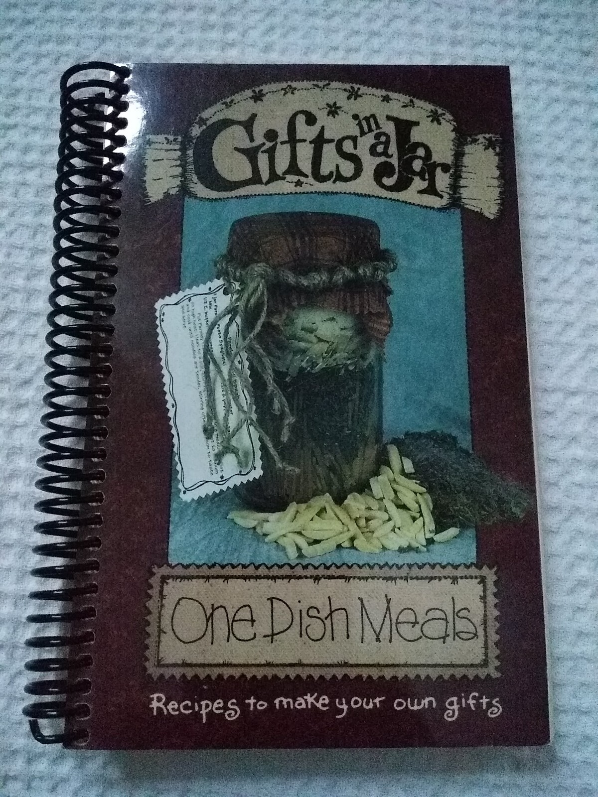 Gifts in a Jar: One Dish Meals (Gifts in a Jar Series) Never Been Used Free Ship