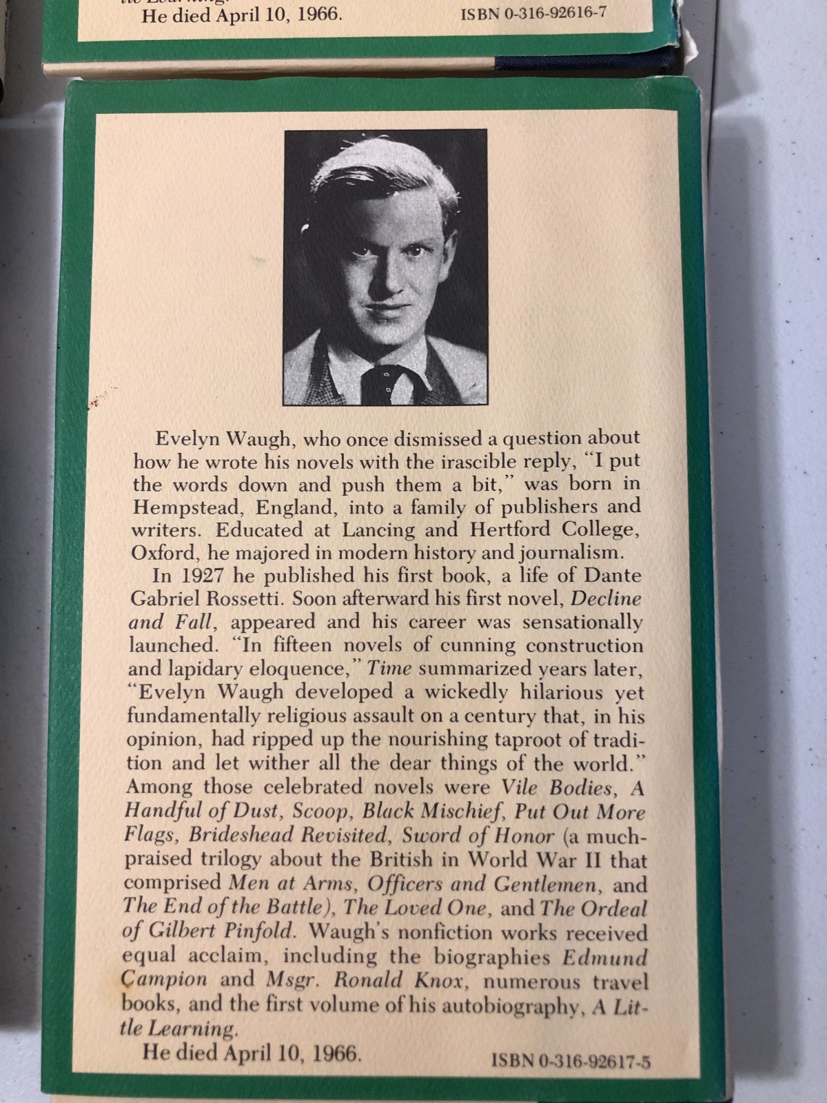 Lot 4 Evelyn Waugh Books VTG 1979 HC/DJ Scoop Brideshead Vile Bodies More Flags