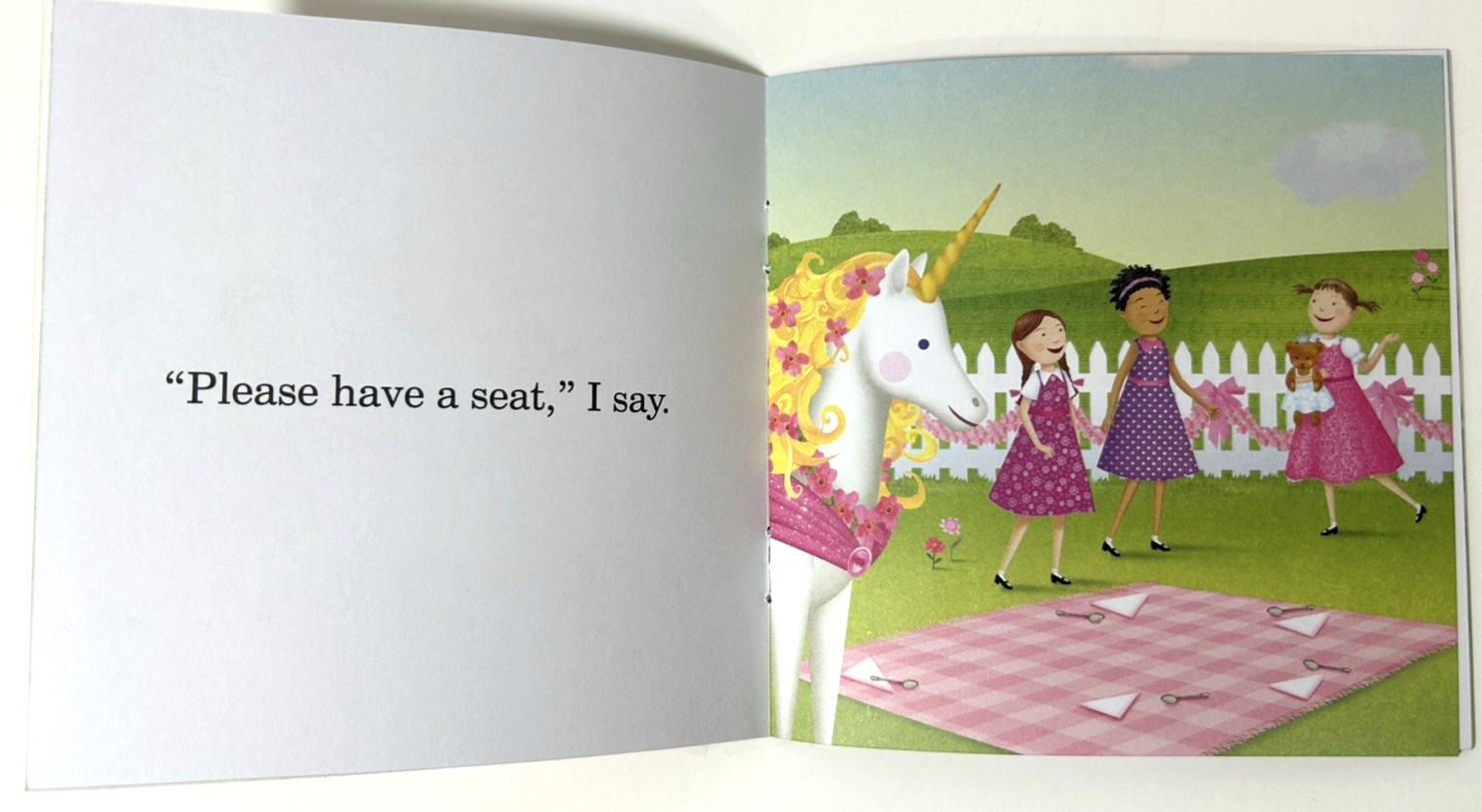 I Can Read Phonics Pinkalicious Kids Books Lot of 12 Mini Books with Box