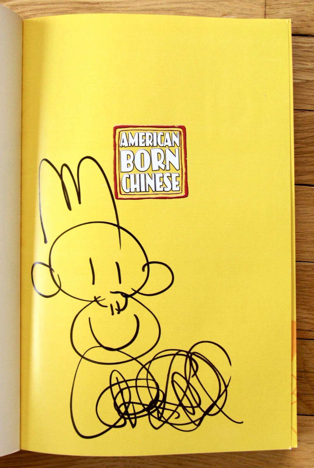 AMERICAN BORN CHINESE Gene Luen Yang signed w/doodle 2009 EXC L1