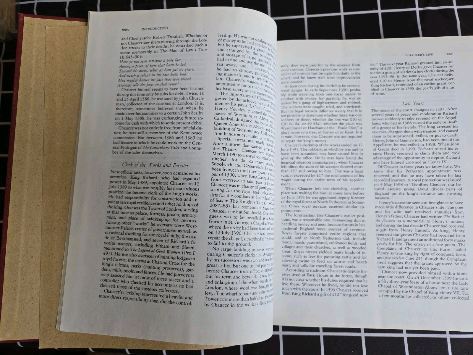 Riverside Chaucer by Benson, Chaucer & F.N. Robinson Hardcover – Classic