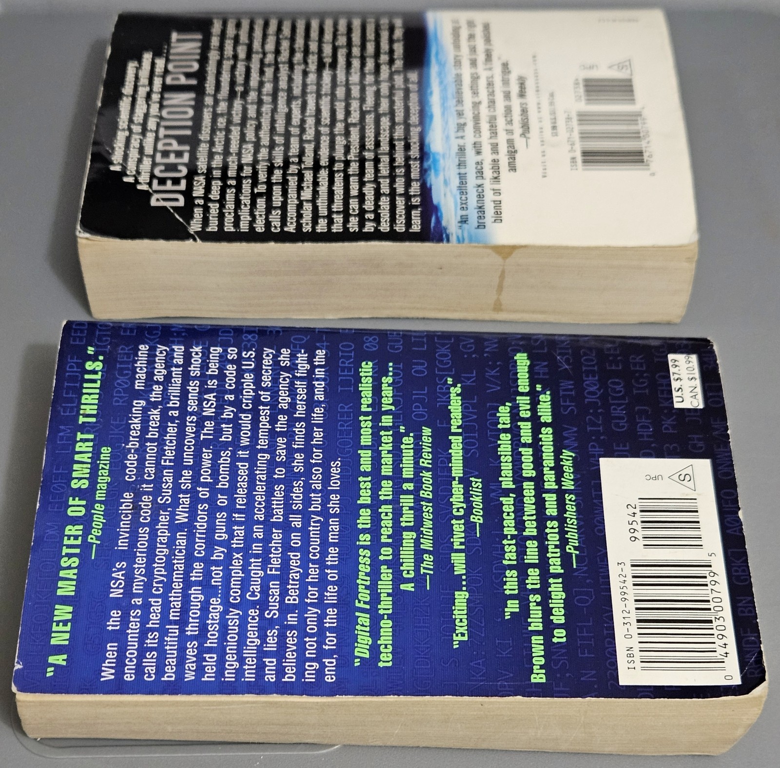 LOT OF 2 Dan Brown – Deception Point & Digital Fortress (Mass Paperback)