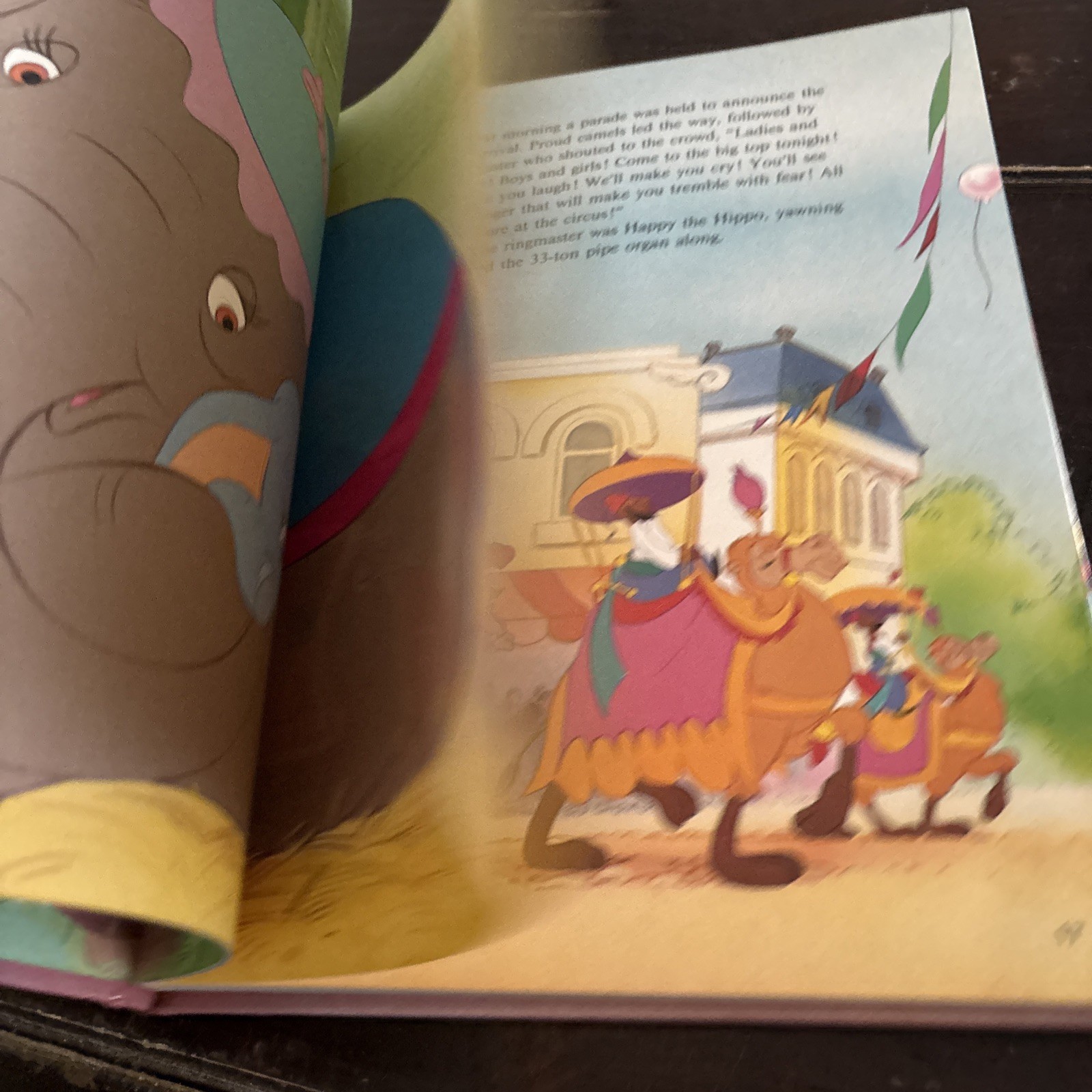 Dumbo by Disney Staff (1987, Hardcover)