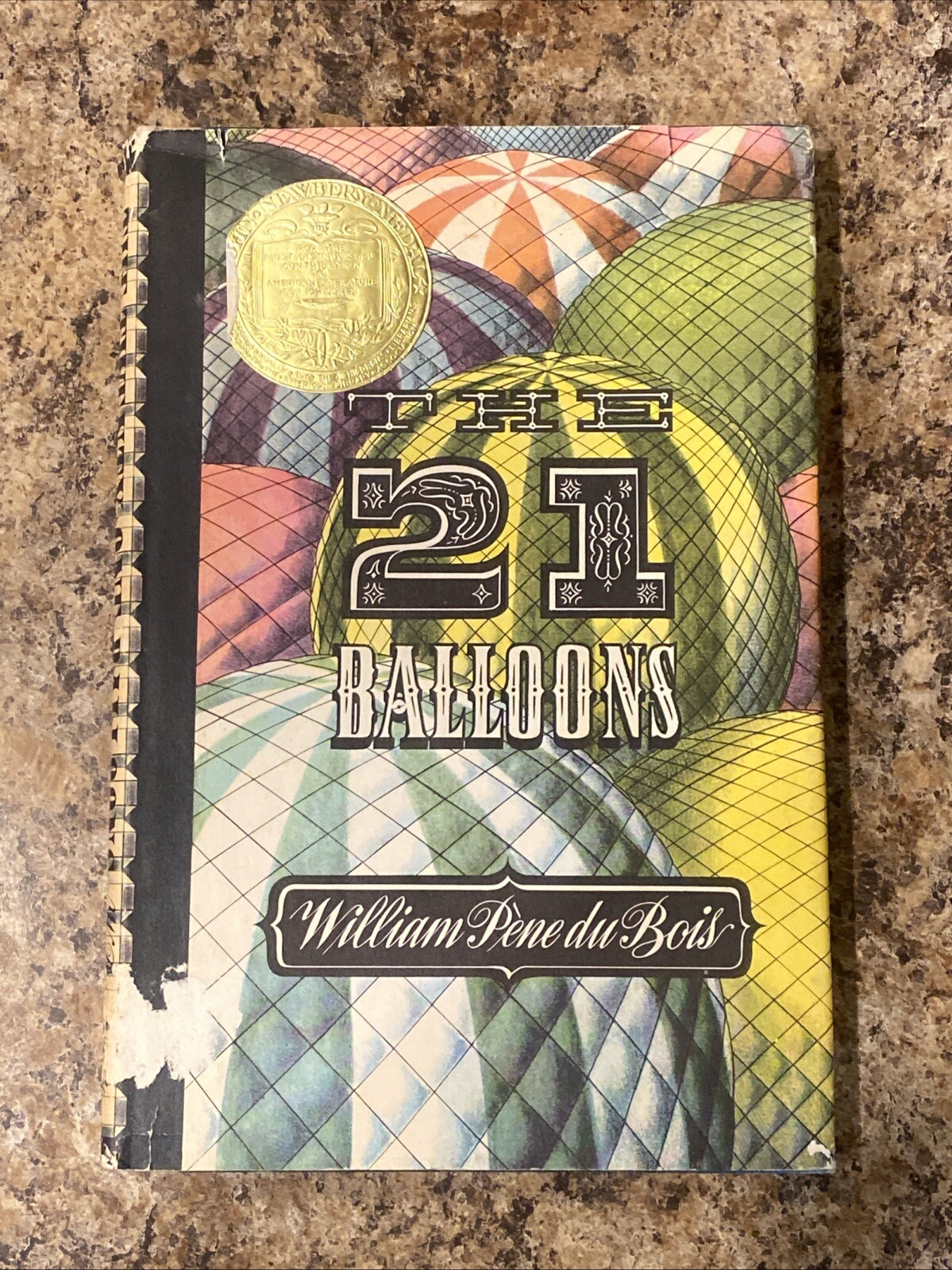 The 21 Balloons by William Pene du Bois – 10th Printing 1967 Very Good HC