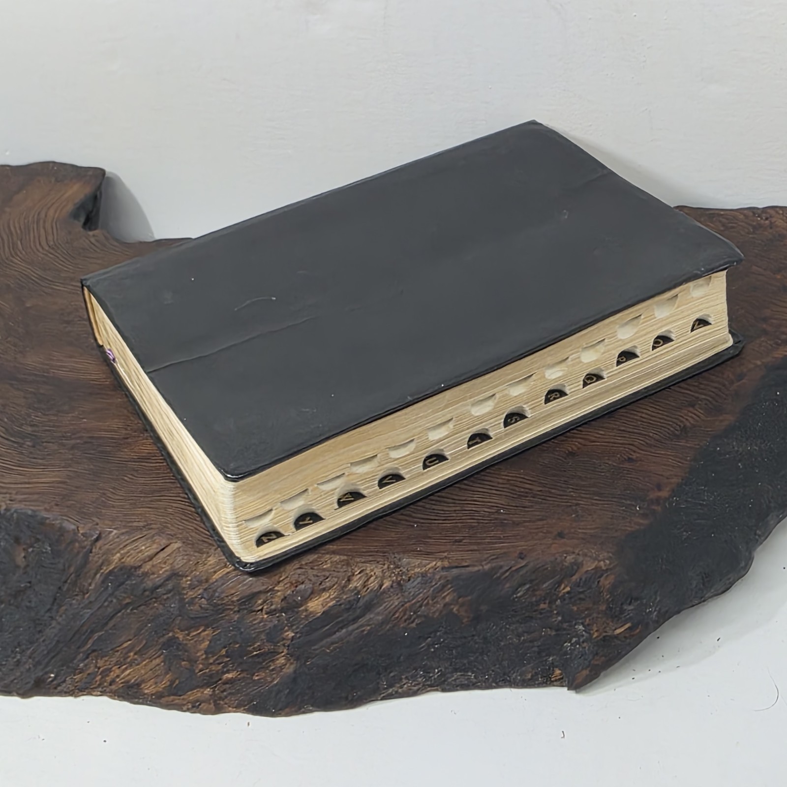 Nave’s Topical Bible Digest Black Leather Bound Thumb Indexed 1962 Southwestern