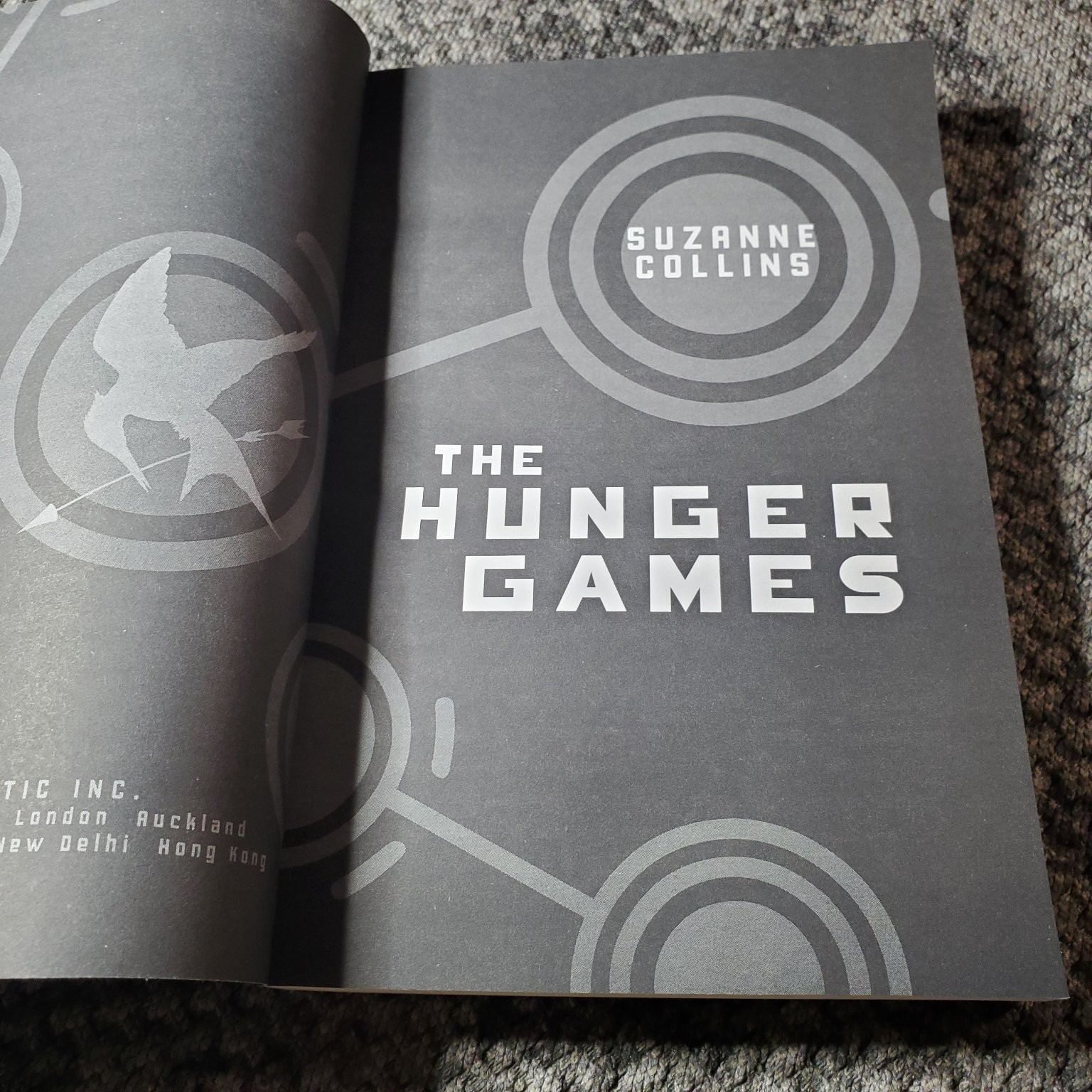 The Hunger Games Suzanne Collins 2009 First Scholastic Paperback Fiction