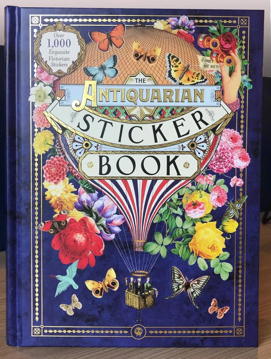 The Antiquarian Sticker Book: Over 1,000 Exquisite Victorian Stickers (The
