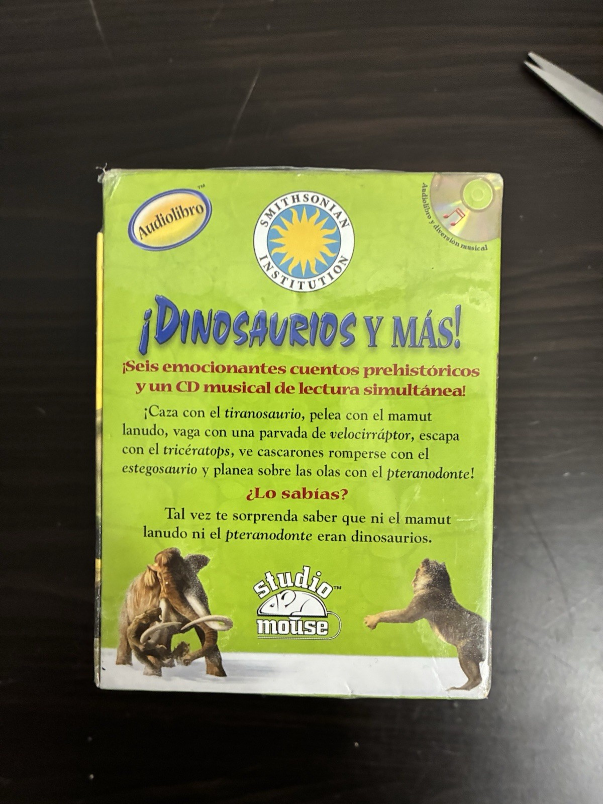 Smithsonian Institution Dinosaurs and More Books & CD Set NEW SPANISH LANGUAGE