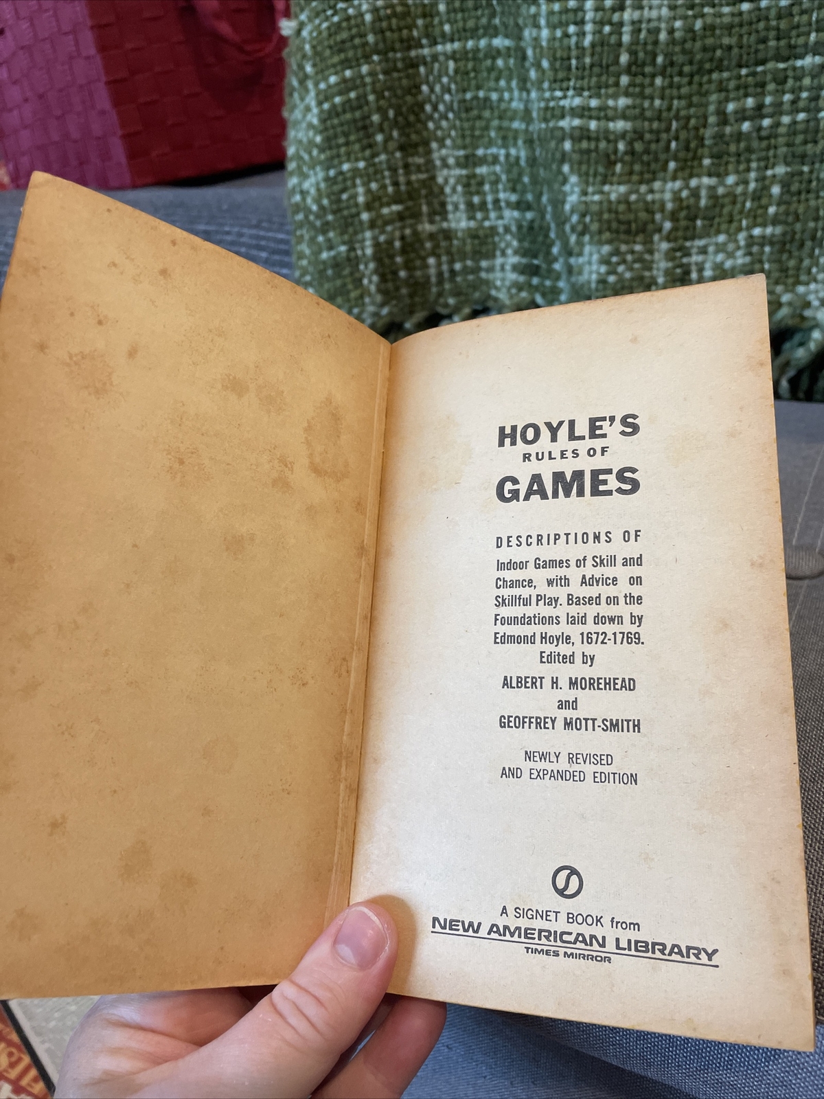1963 Hoyle’s Rule of Games Signet Book Q4441 by A. Morehead & G. Mott-Smith