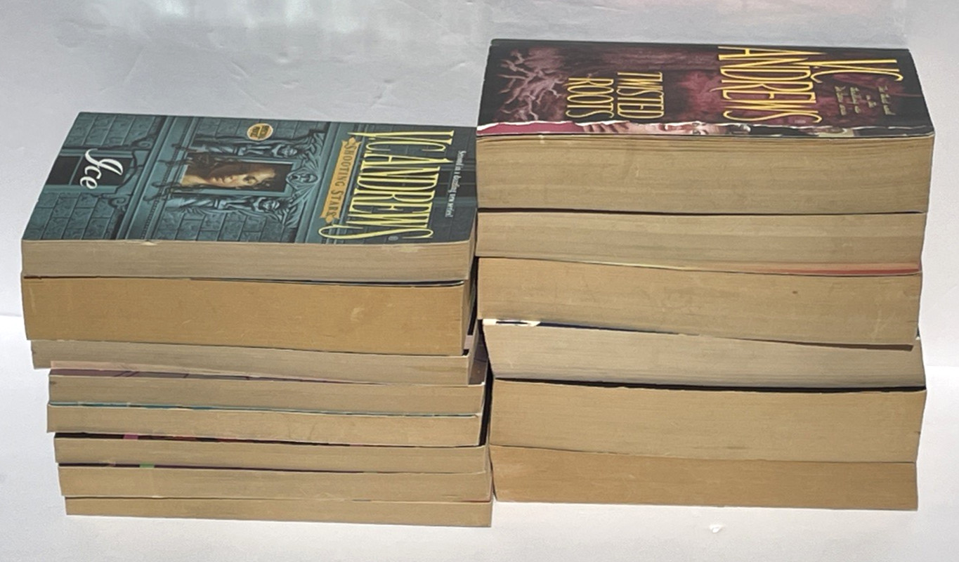 V.C. Andrews 26 Paperback Book Lot Flowers In The Attic +More Several Keyholes