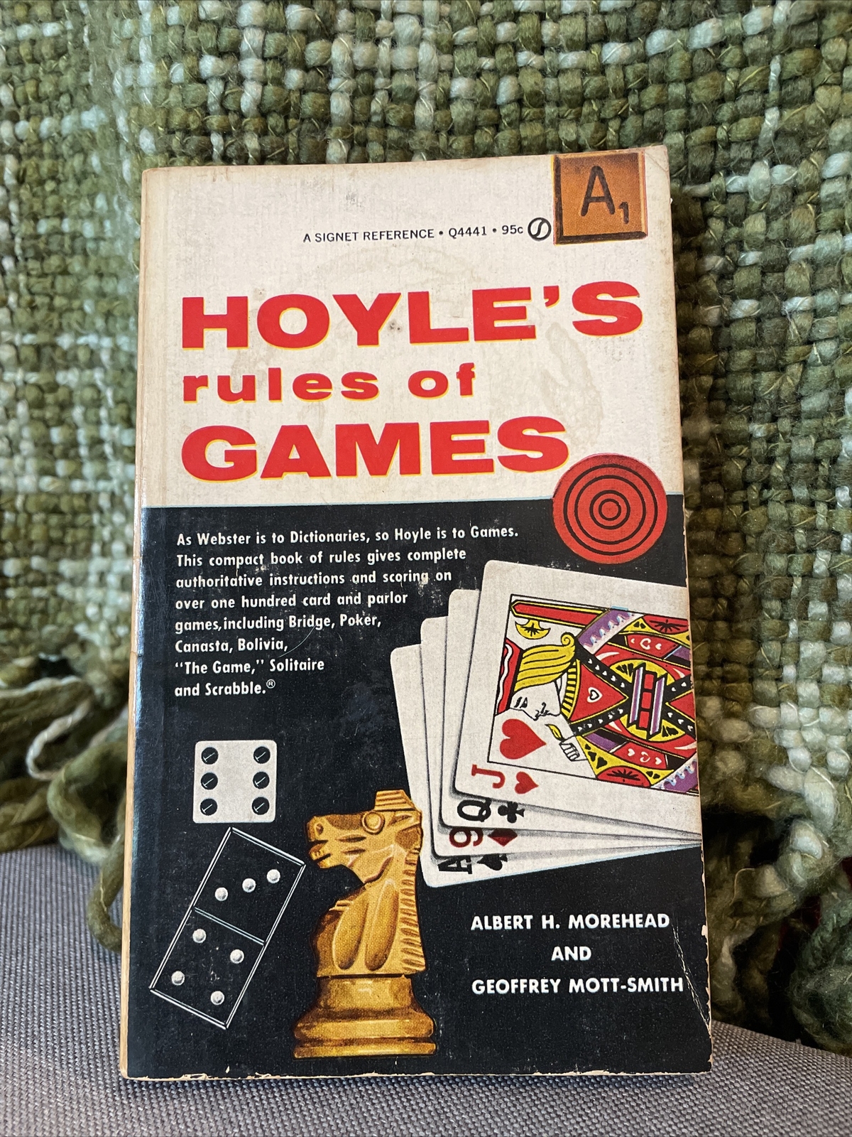 1963 Hoyle’s Rule of Games Signet Book Q4441 by A. Morehead & G. Mott-Smith