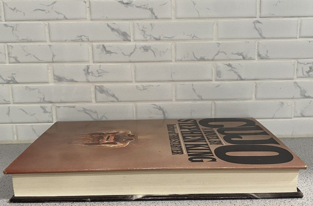 Stephen King CUJO 1981 Viking 1st Edition / 8th Printing – Hardcover – LIKE NEW!