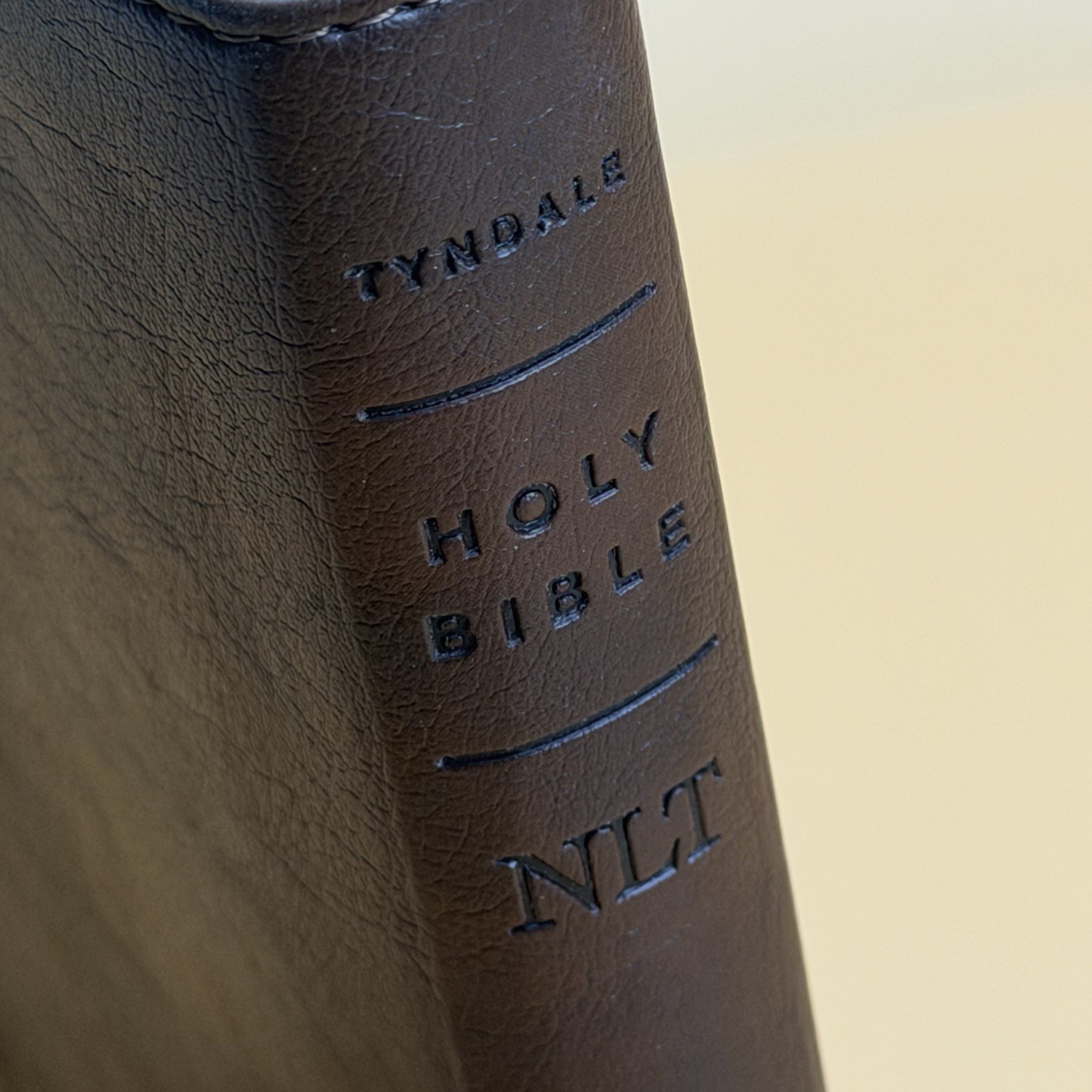 Holy Bible Compact Edition New Living Translation 2007 Tyndale House Leather Bro