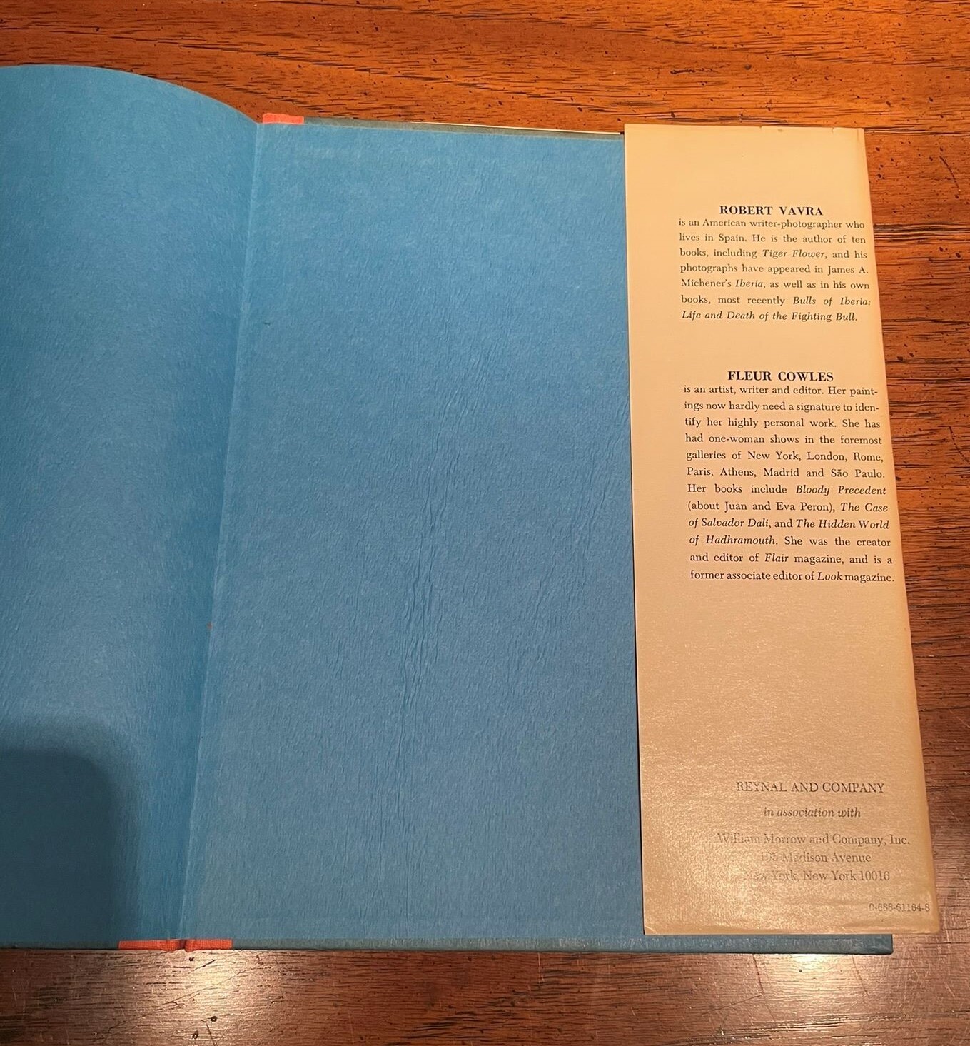 Lion and Blue by Robert Vavra 1974 Book, beautifully Illustrated by Fleur Cowles
