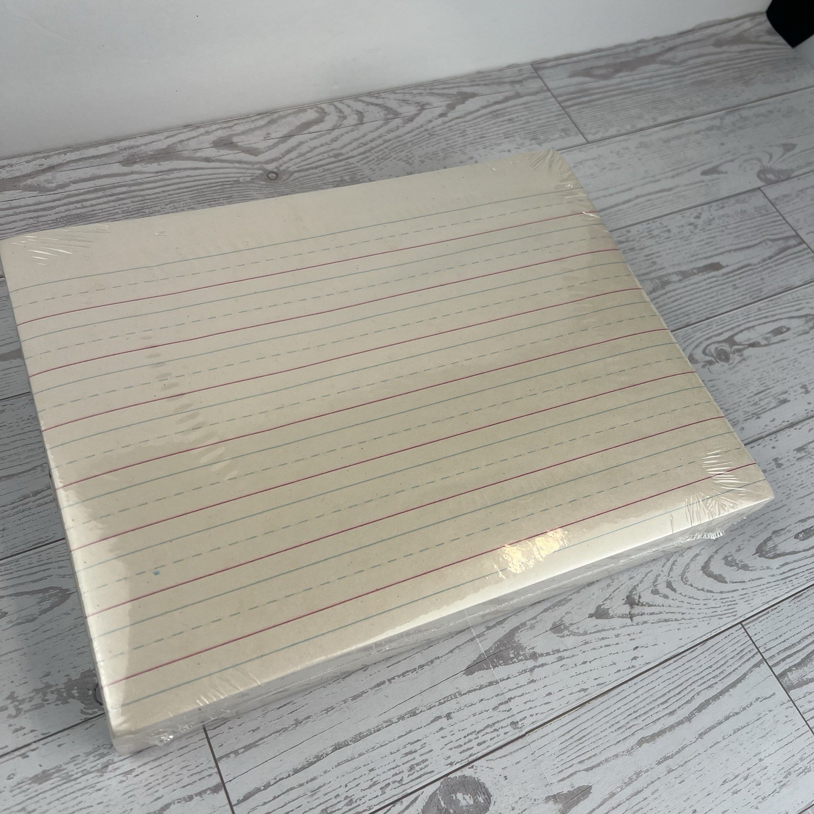 HANDWRITING PAPER GRADE 1: 5/8 INCH RULING-RED By Zaner-bloser **BRAND NEW**