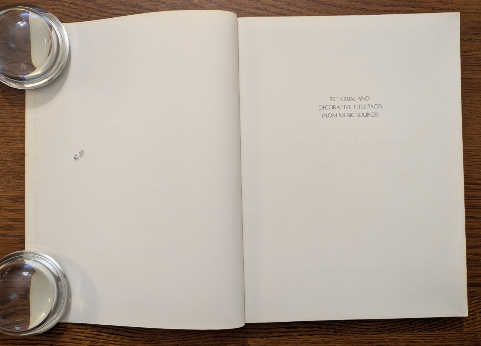 Pictorial and Decorative Title Pages: 201 Examples from 1500-1800 Fraenkel