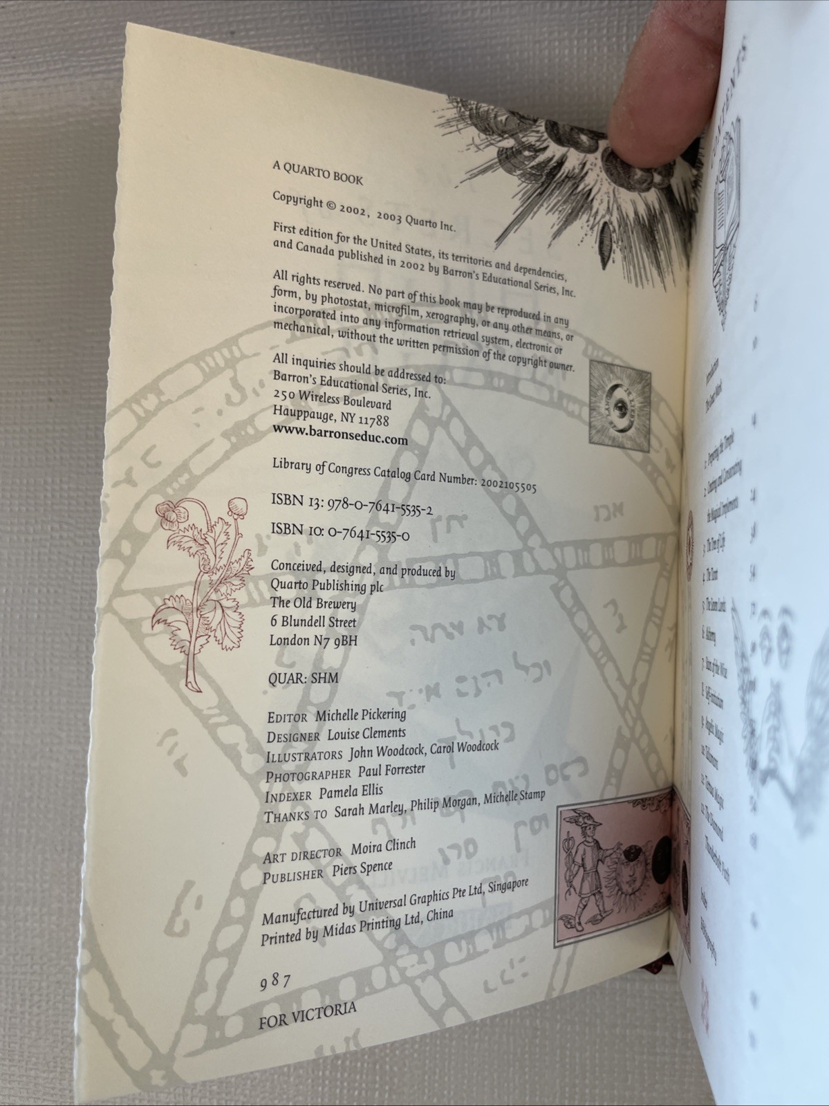 The Secrets of High Magic by Francis Melville 2003 Hardcover VTG Temple Tarot
