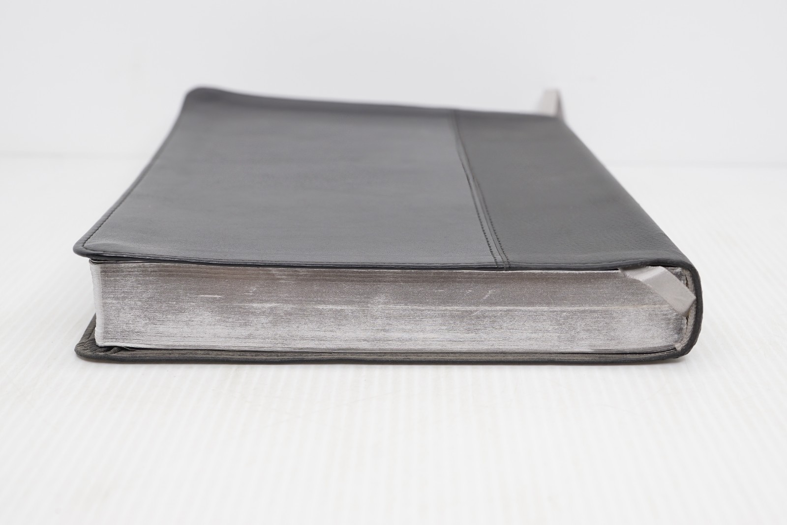 KJV Large Print Thinline Filament Enabled Reference Bible Tyndale Red Letter
