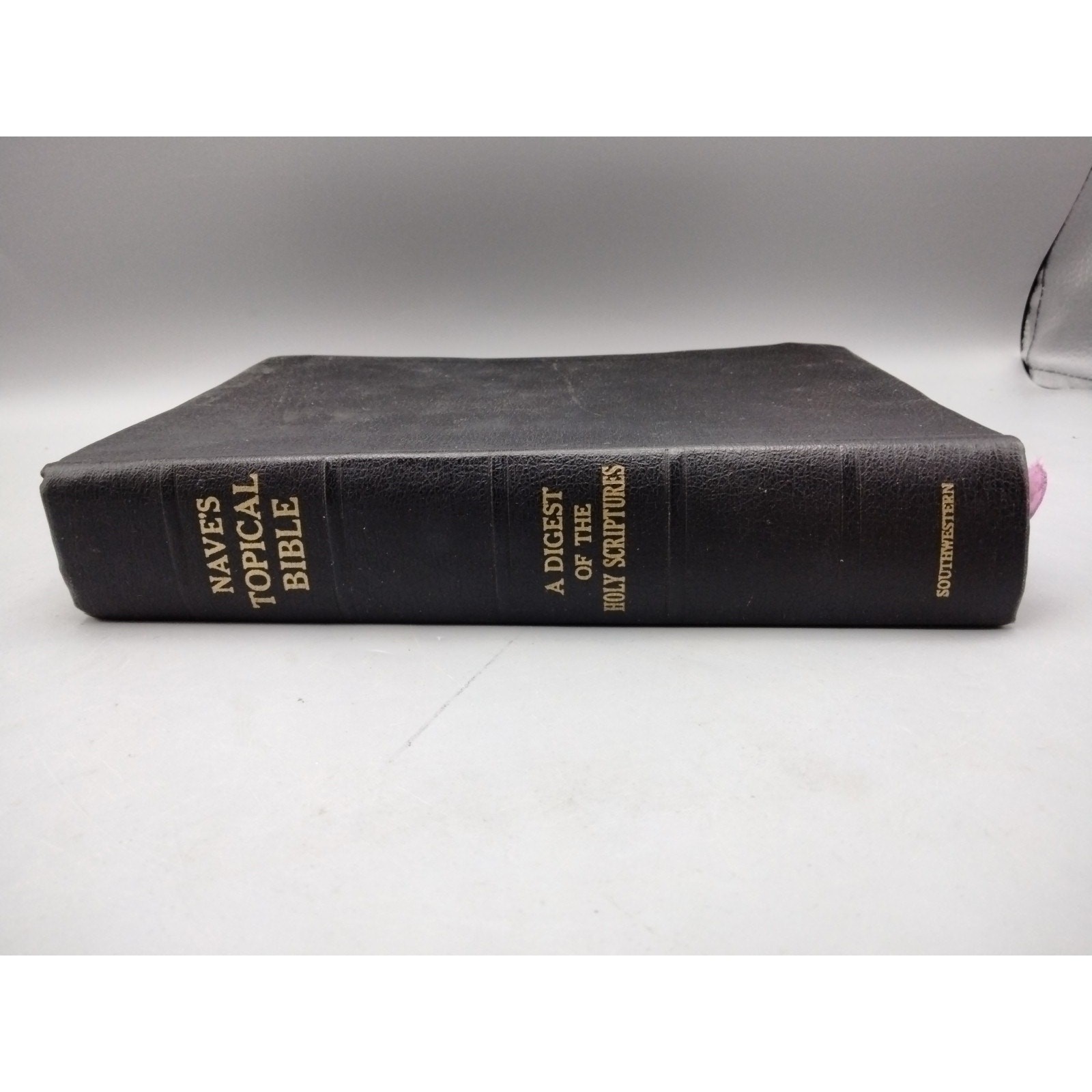 Nave’s Topical Bible Digest Black Leather Bound Thumb Indexed 1962 Southwestern