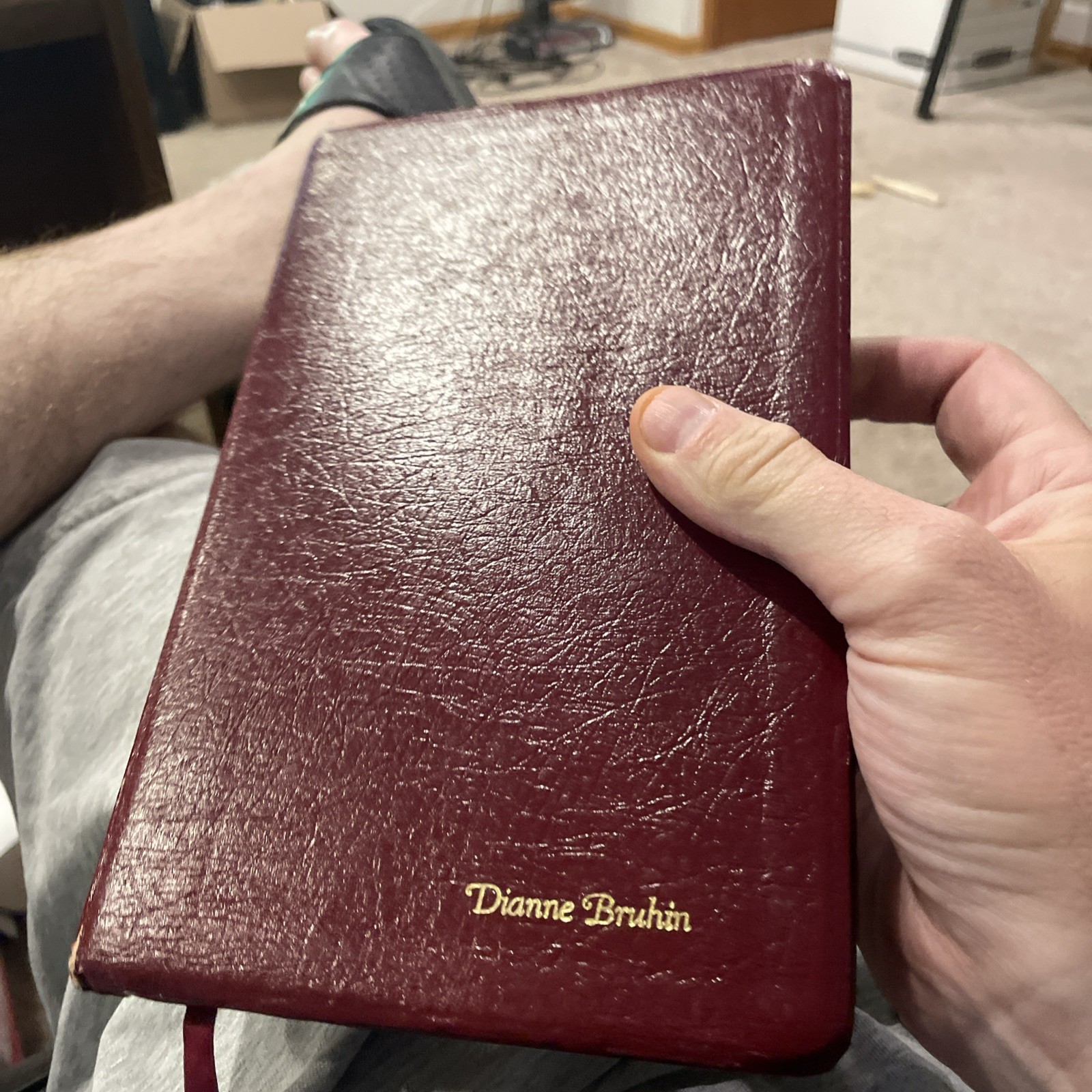 1994 NKJV ULTRATHIN REFERENCE BIBLE BURGUNDY BONDED LEATHER BROADMAN & HOLMAN