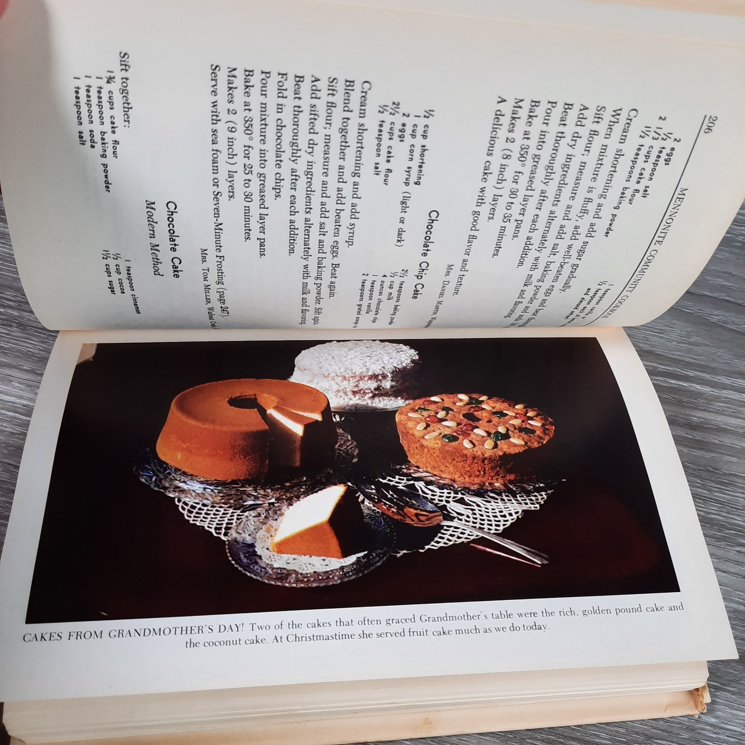 Mennonite Community Cookbook Showalter 1974 18th Printing Herald Press Recipes