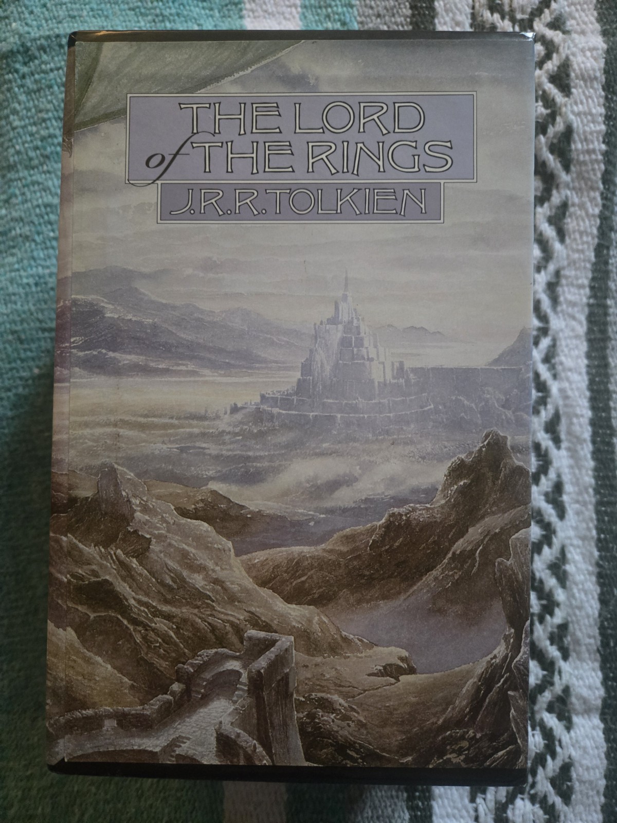 THE LORD OF THE RINGS TRILOGY J.R.R. Tolkien Hardcover 3-Volume Box Set 1993