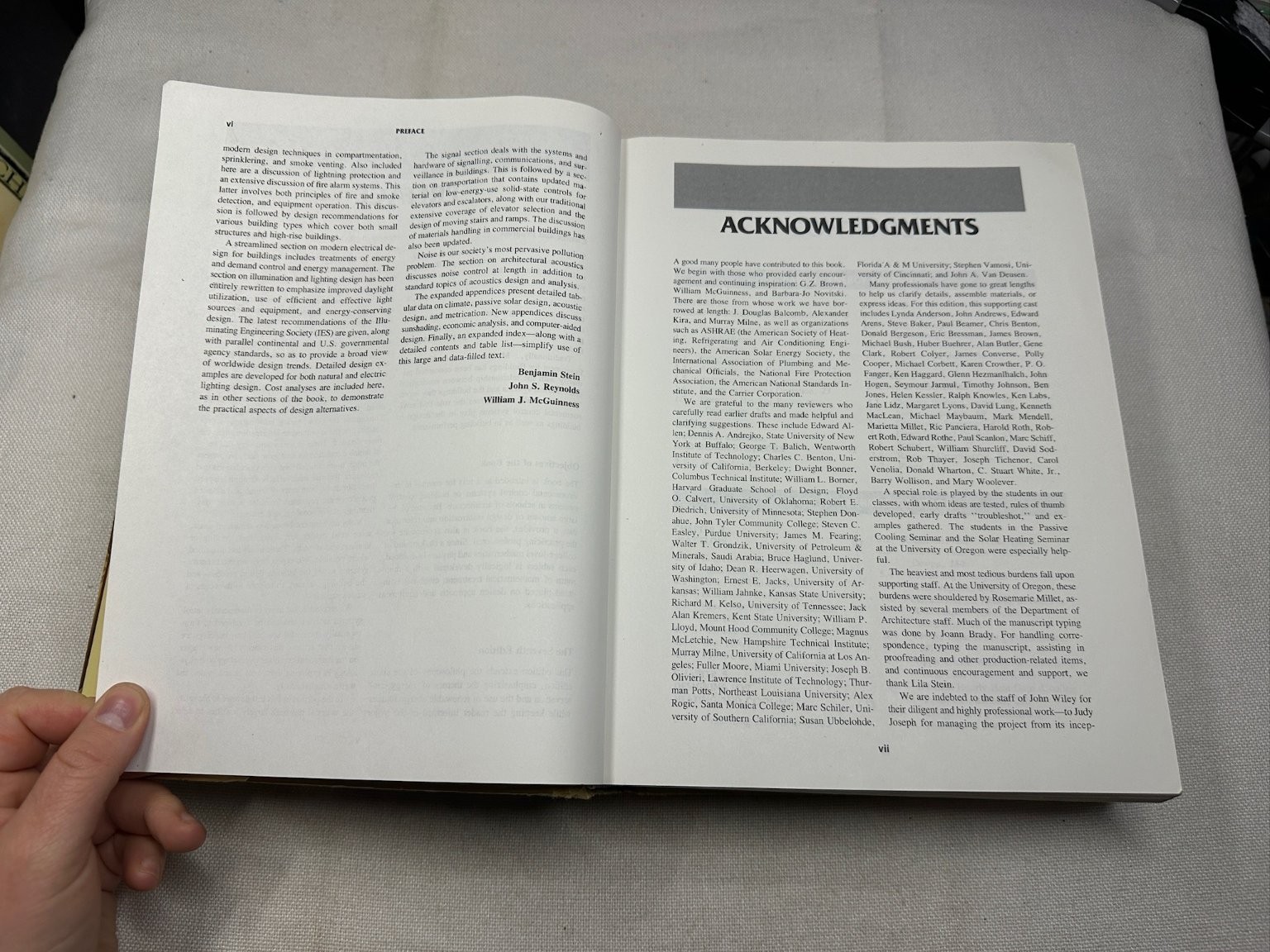 Mechanical & Electrical Equipment for Buildings Stein Reynolds 1986 7th Ed Wiley