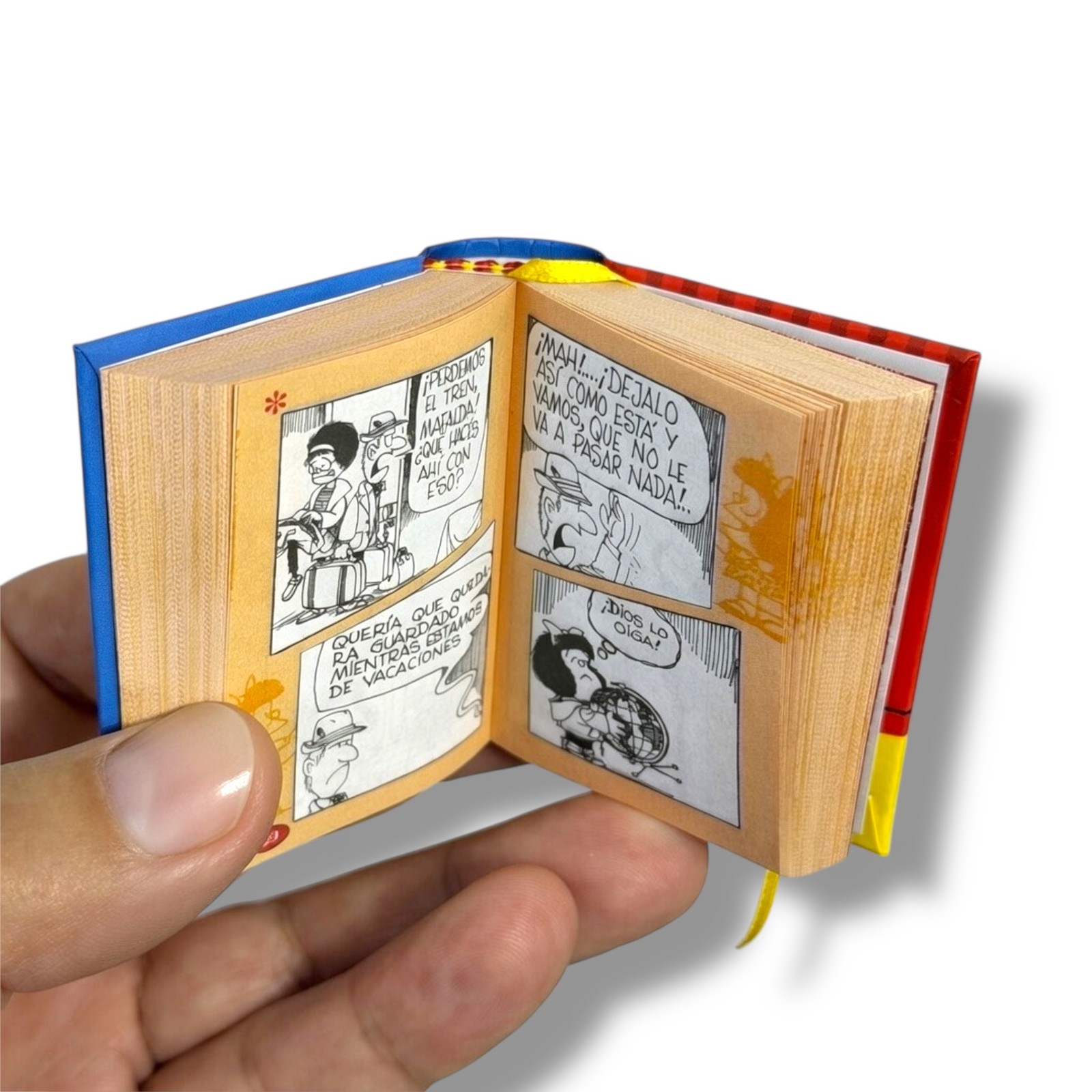 new Mafalda Vol 2 miniature book (2 x 2.6″) in Spanish 430 pgs hardcover comics