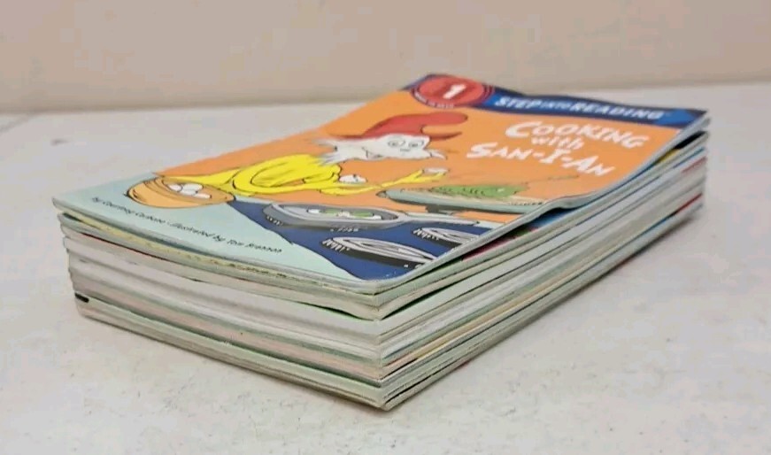 Level 1 Readers-Dinosaurs/Fun Monsters/Strange Creatures-Lot Of 12