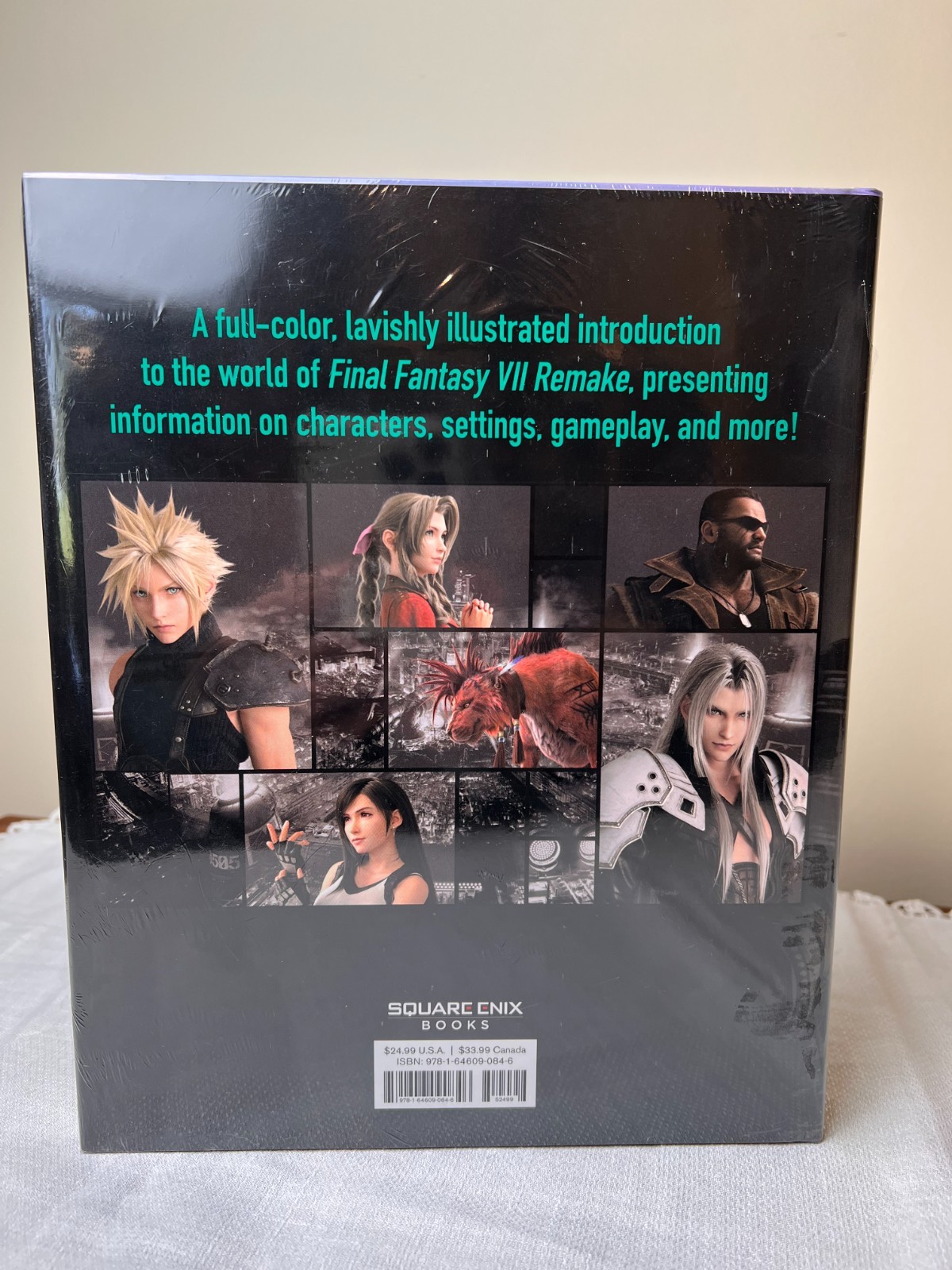 Final Fantasy VII Remake-World Preview by Square Enix-Hardcover-Brand NEW!