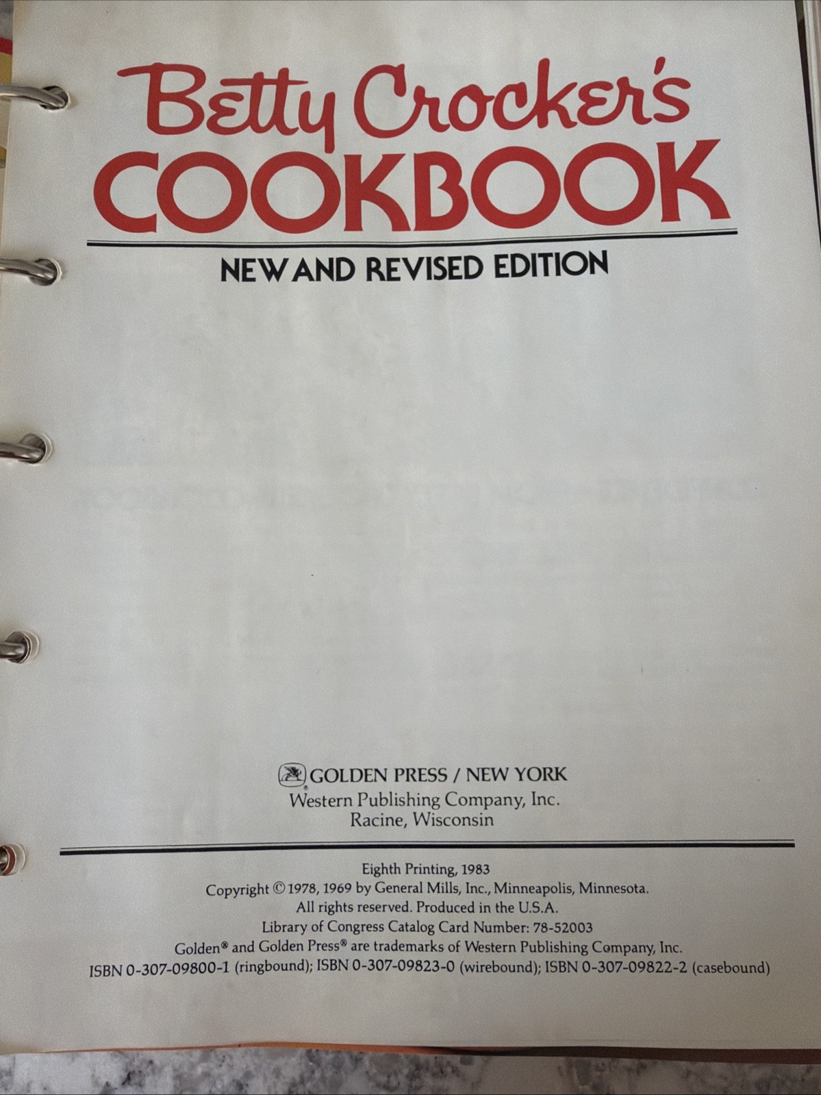 Betty Crocker’s Cookbook Hardcover 1983 10th Printing Vintage