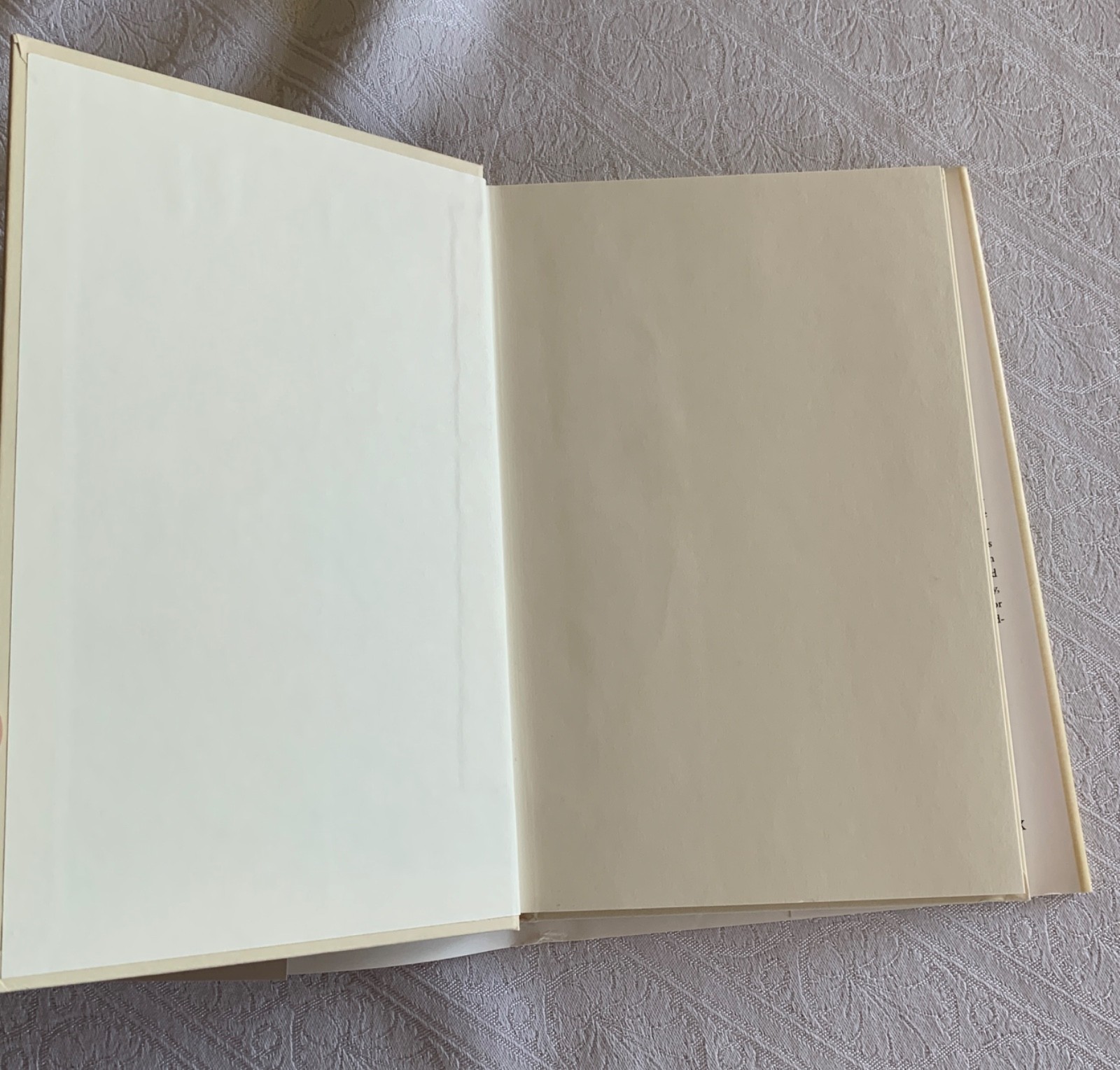 I Ching:The Book of Change New Translation David Hinton HC Dust Jacket Like New