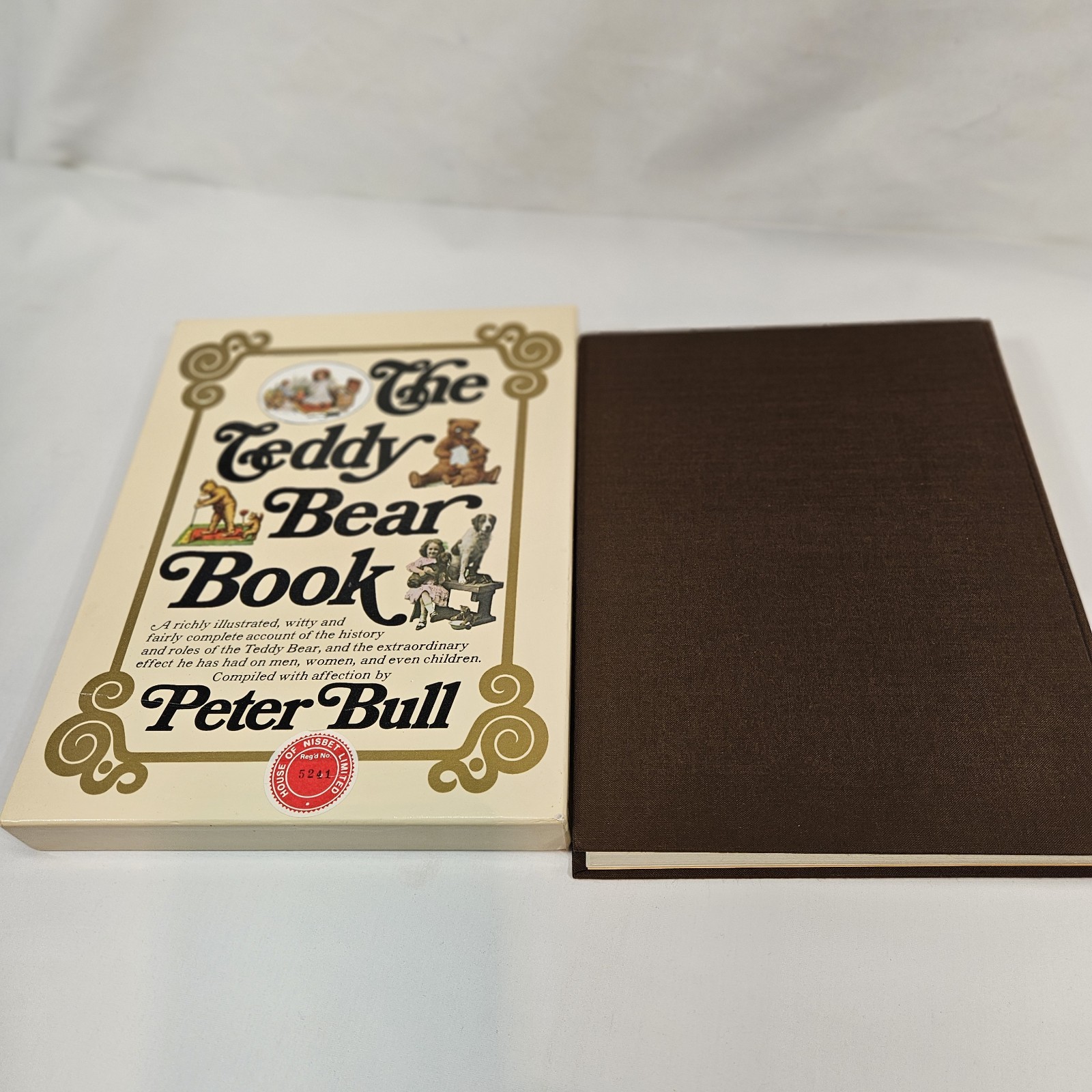 The Teddy Bear Book by Peter Bull (Signed limited edition) 5241/10,000