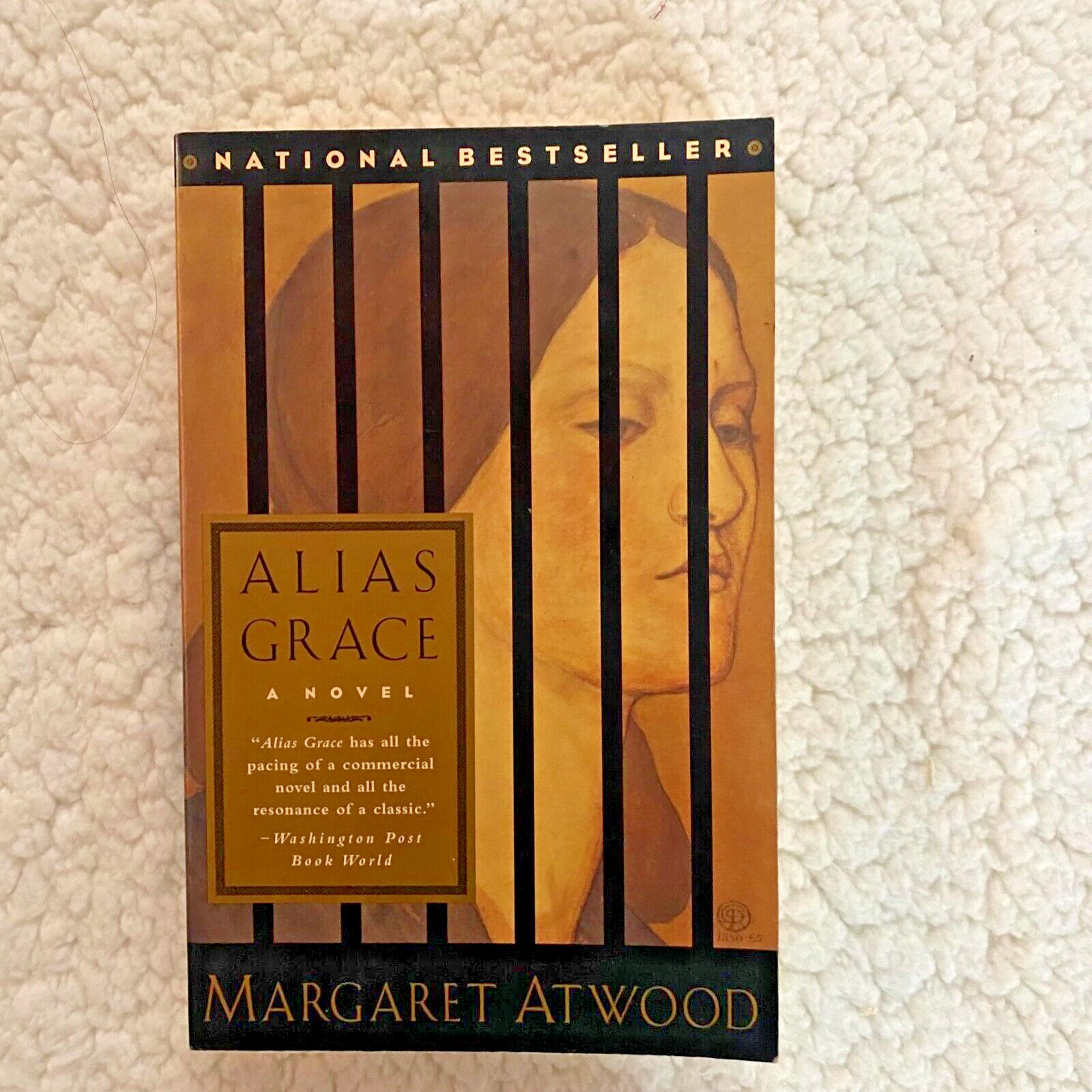 Alias Grace : A Novel by Margaret Atwood BestSelling Author