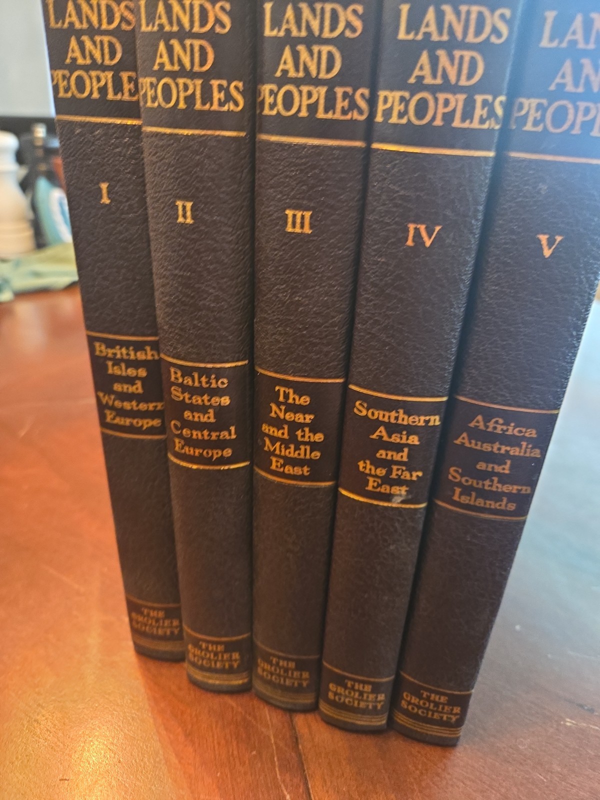 Lands and Peoples, the World in Color ~ Set Volumes 1 – 5