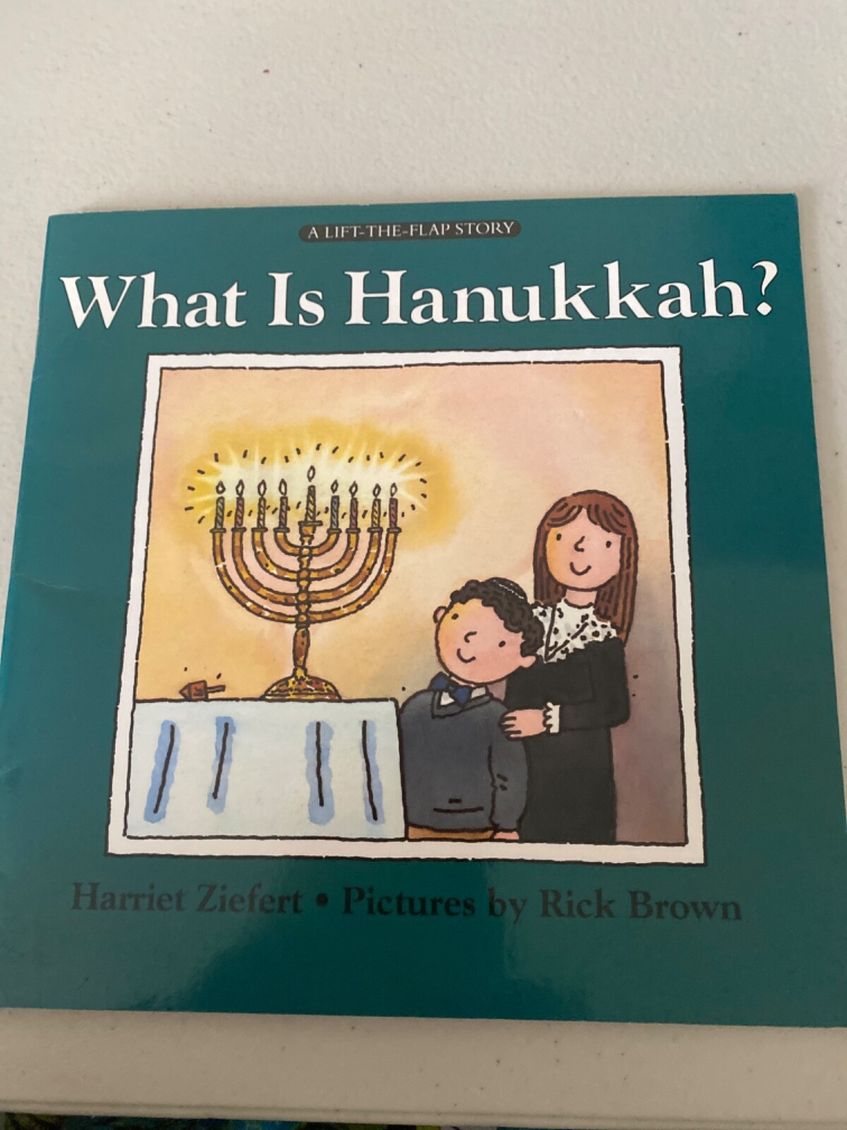 Lot of 6 Jewish Childrens Books -Hanukkah