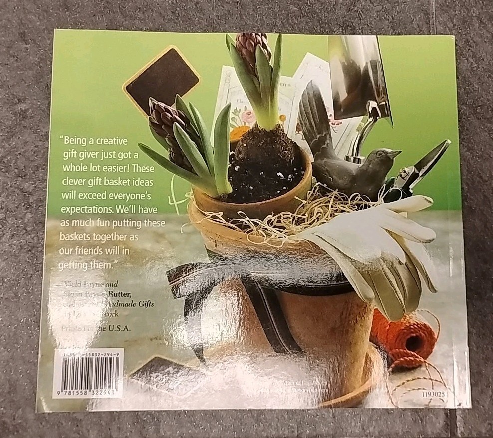 The Perfect Basket – Diane Phillips (paperback)