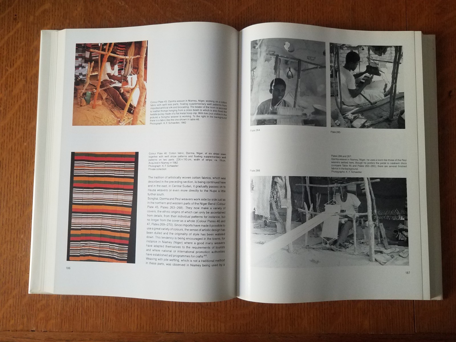 Weaving in Africa: South of the Sahara by Karl-Ferdinand Schaedler textiles NF