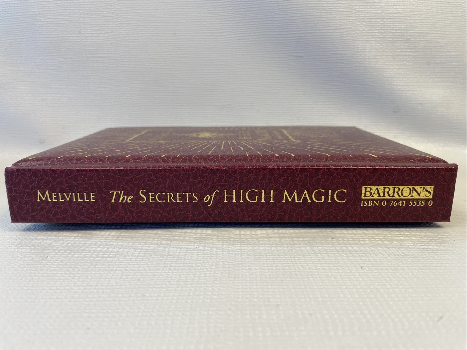 The Secrets of High Magic by Francis Melville 2003 Hardcover VTG Temple Tarot