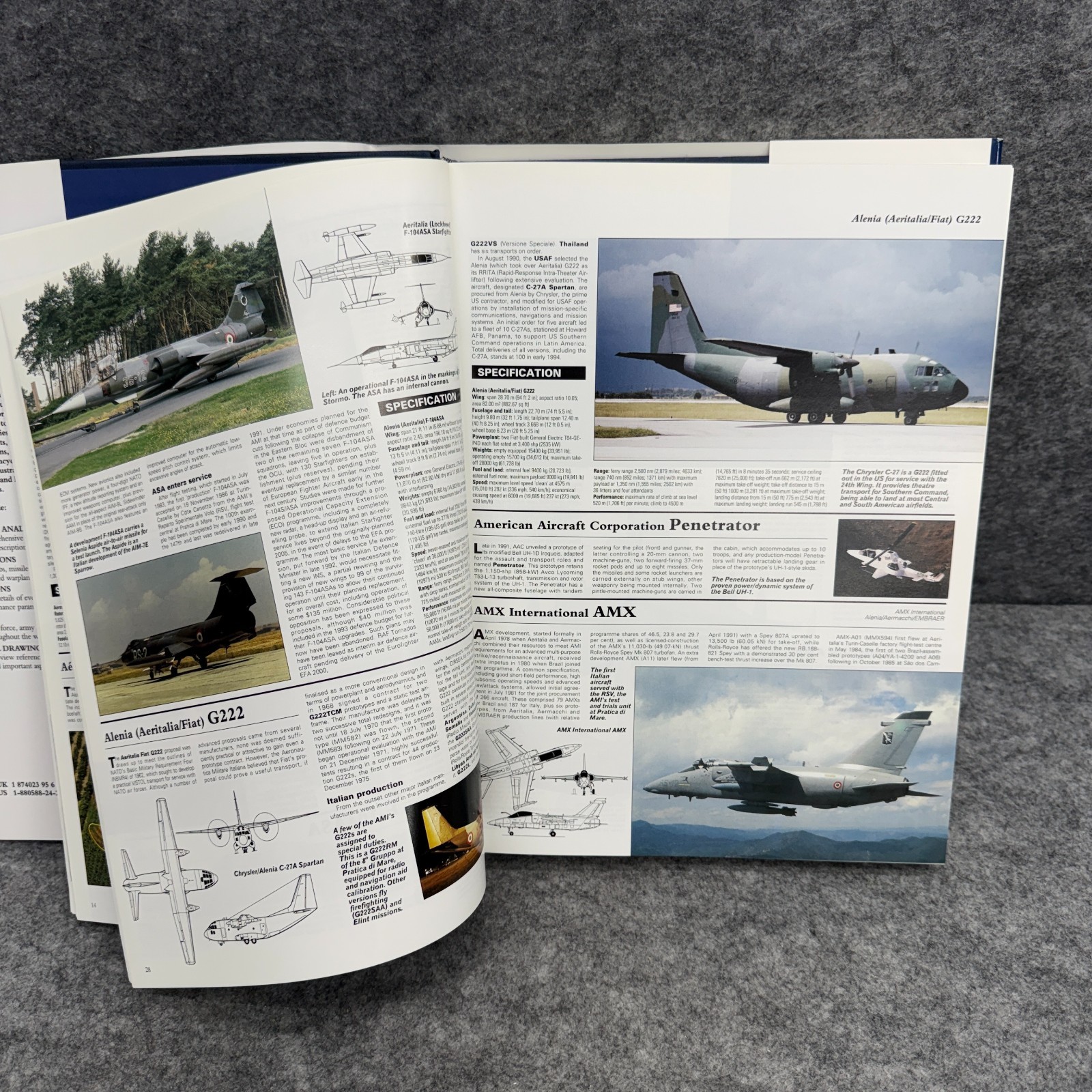 Encyclopedia of World Military Aircraft Single Volume Edition David Donald Jon