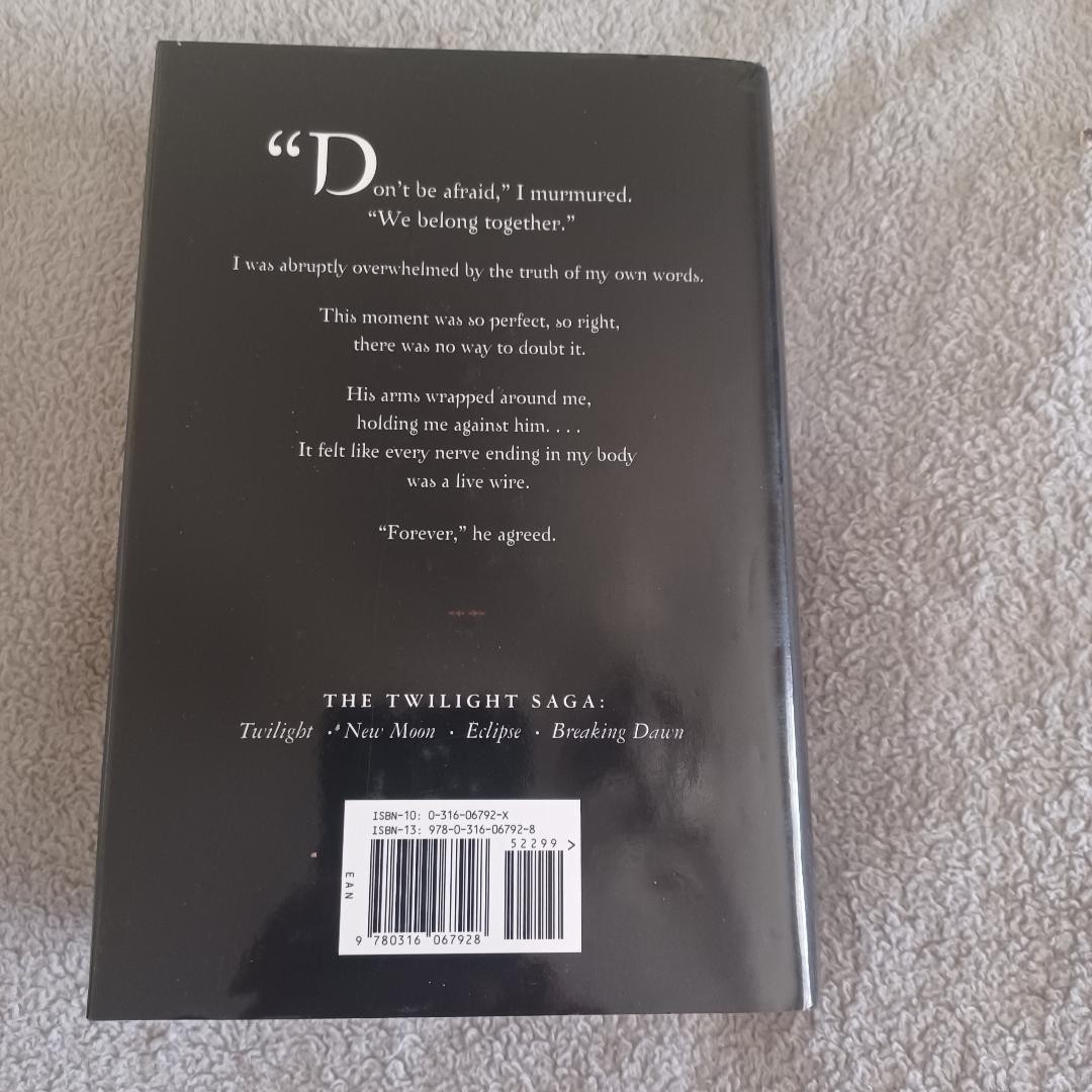 Twilight Saga By Stephenie Myer 4 Book Hardcover 2008 Collectible Box Set