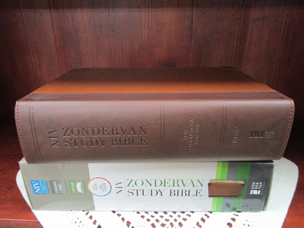 NIV 2011 Study Bible -Chocolate/Caramel – r$79.99- SALE!! SLIGHTLY IMPERFECT