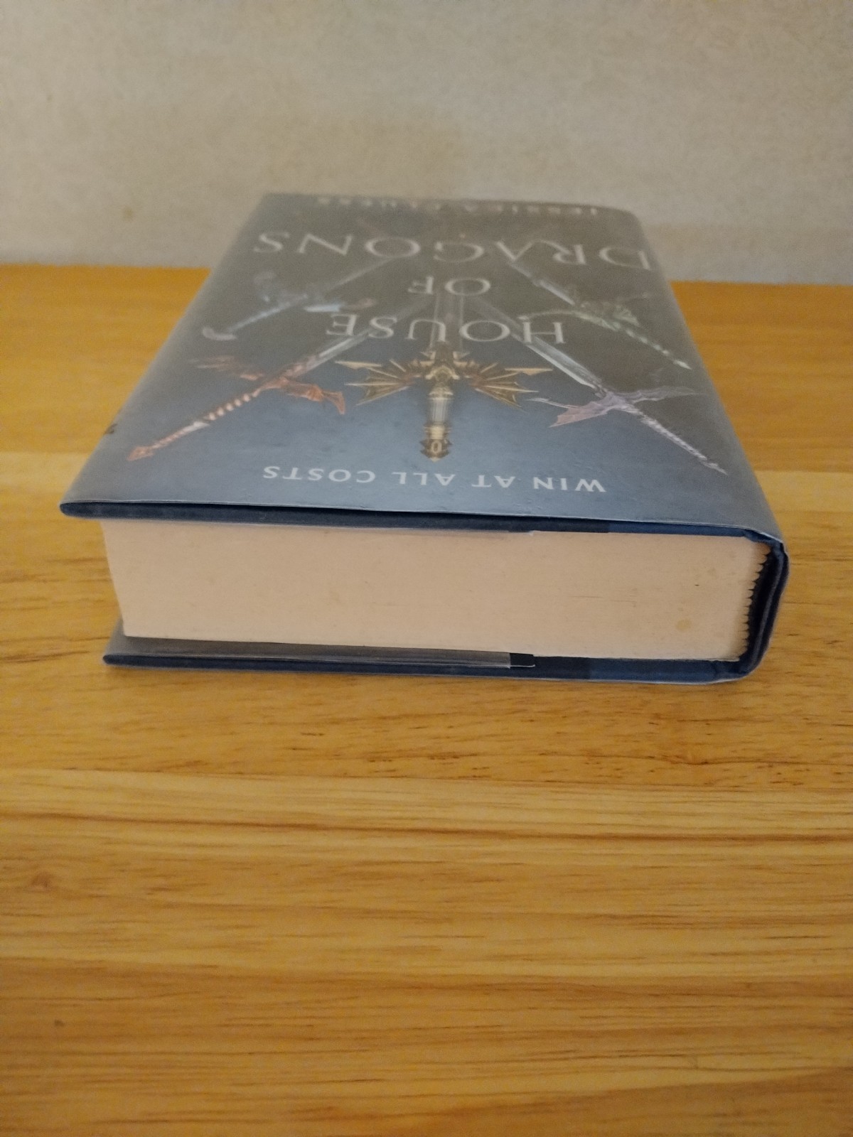 House Of Dragons By Jessica Cluess 1st Edition/1st Printing 2020 HC/DJ Book