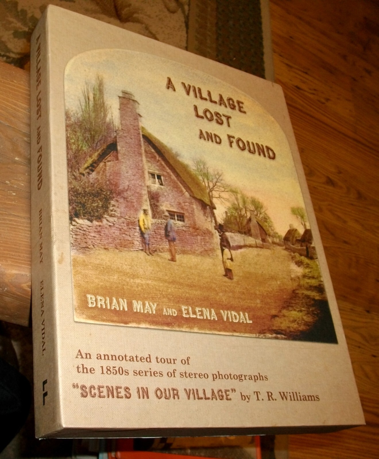 A Village Lost & Found, by Brian May (Queen) & Elena Vidal, Stereo Photos, Case