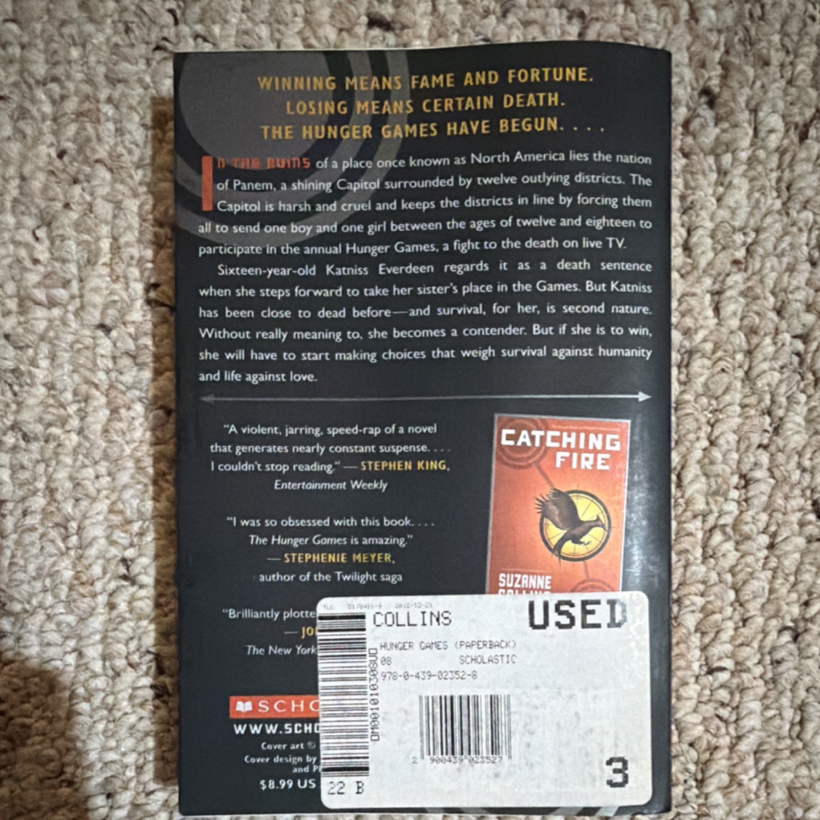 Suzanne Collins Hunger Games 2010 Trade Paperback Young Adult Dystopian Fiction