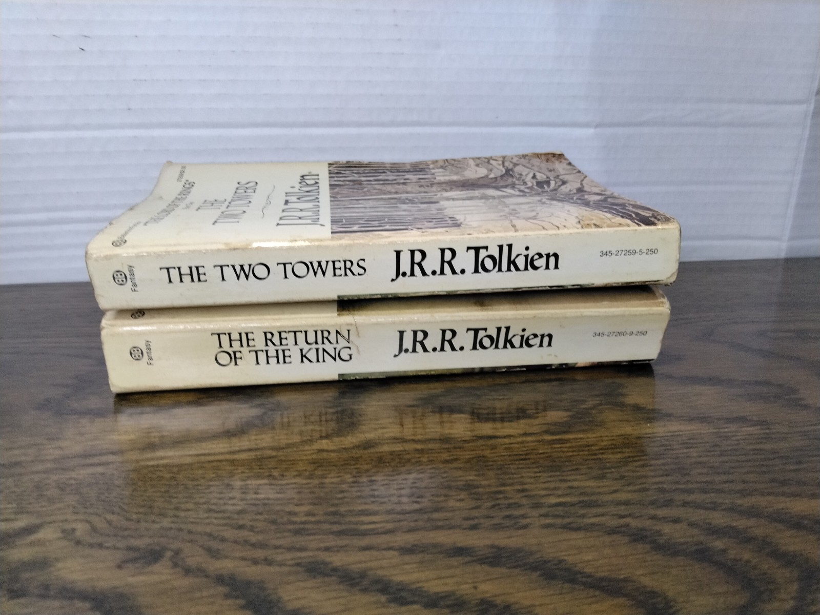 Lord of the Rings Paperback Lot Two Towers Return of the King J.R.R. Tolkien 80s